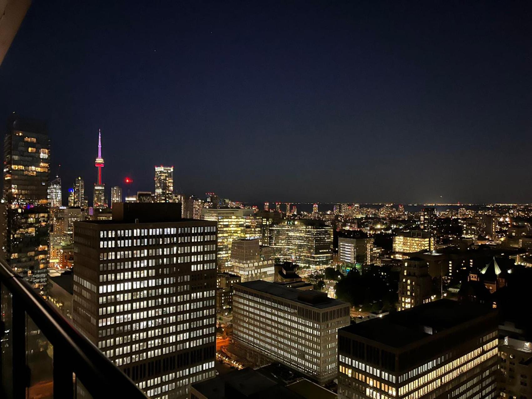 Luxury view in Toronto Downtown two bed room three bathroom one parking