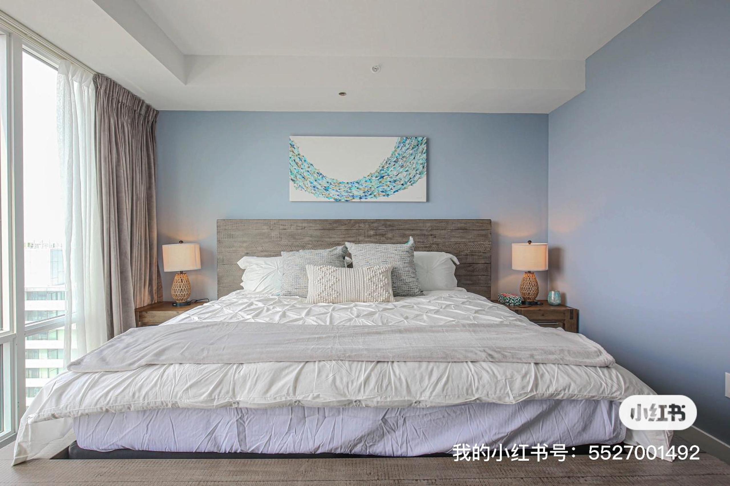 Luxury view in Toronto Downtown two bed room three bathroom one parking