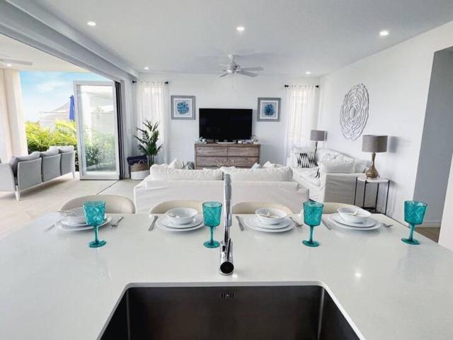 Westmoreland Hills 10 by Island Villas