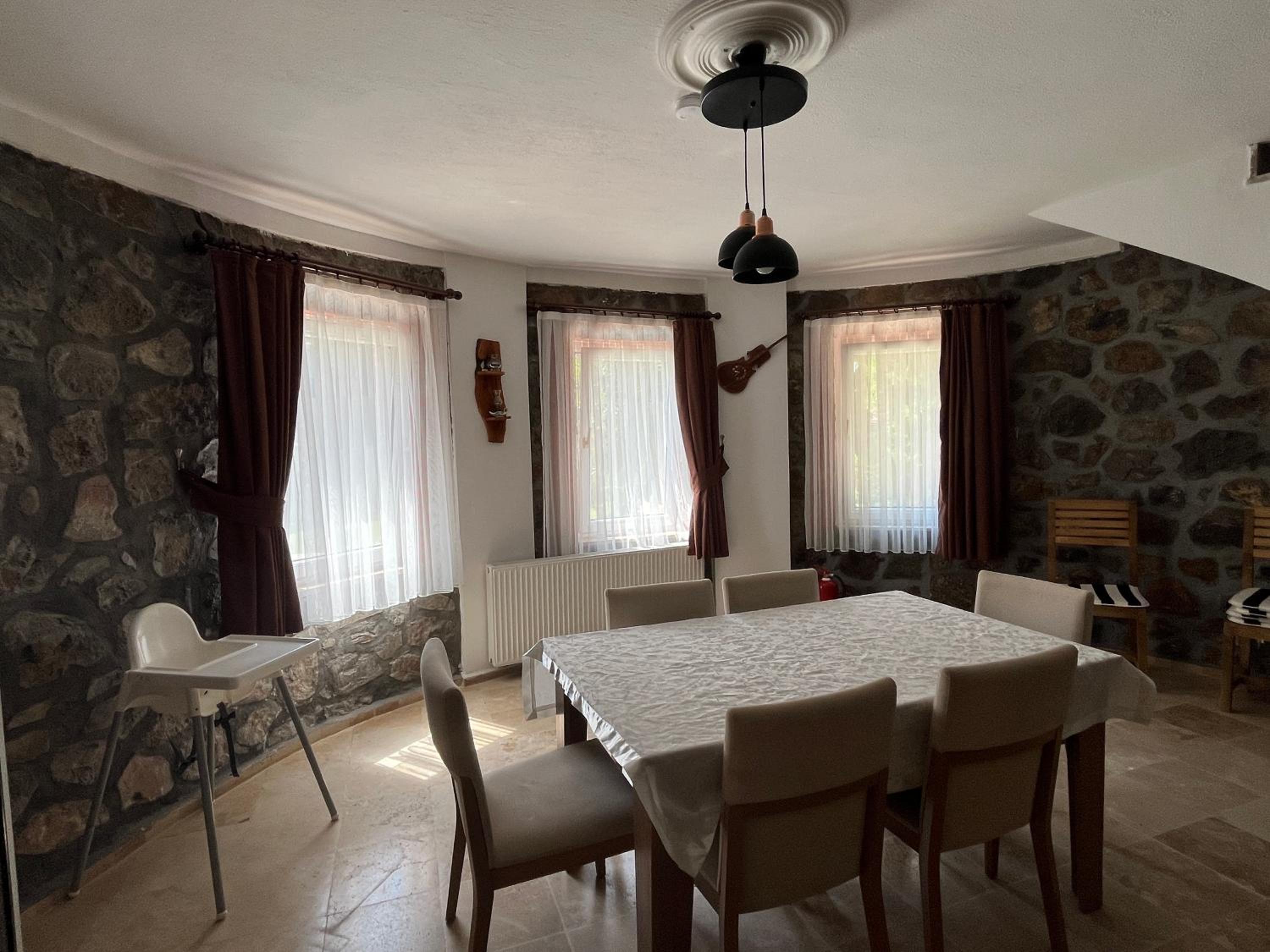Villa Oasis Taşın Zarafeti,Modern Rahatlık view 4
