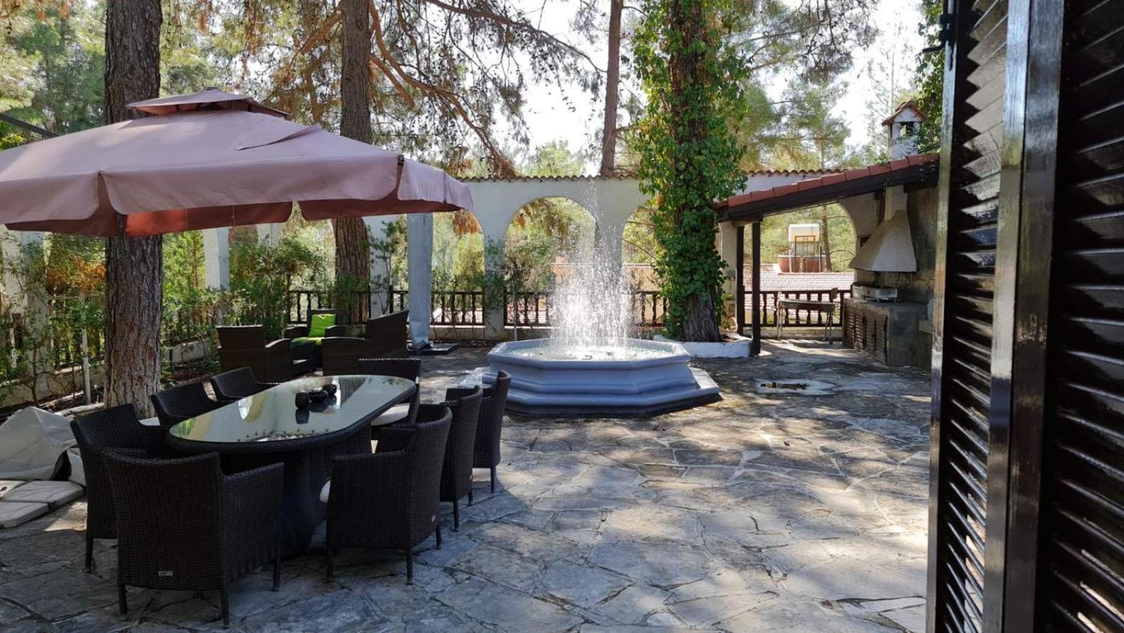 Villa Lydia