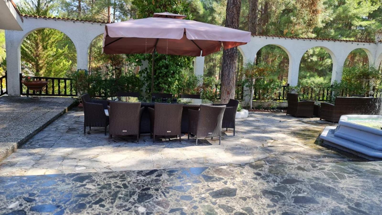 Villa Lydia