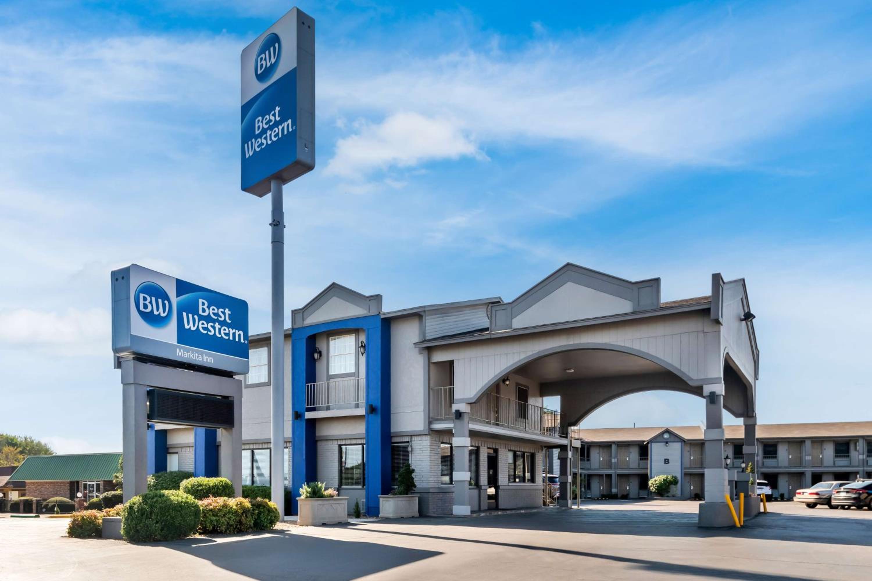 Durant Vacations - Best Western Markita Inn - Property Image 1