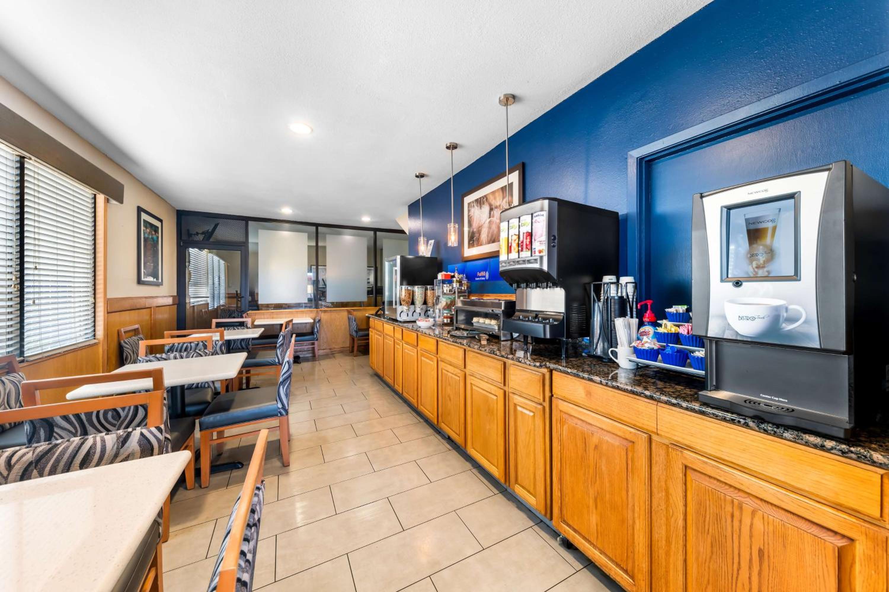 Durant Vacations - Best Western Markita Inn - Property Image 3