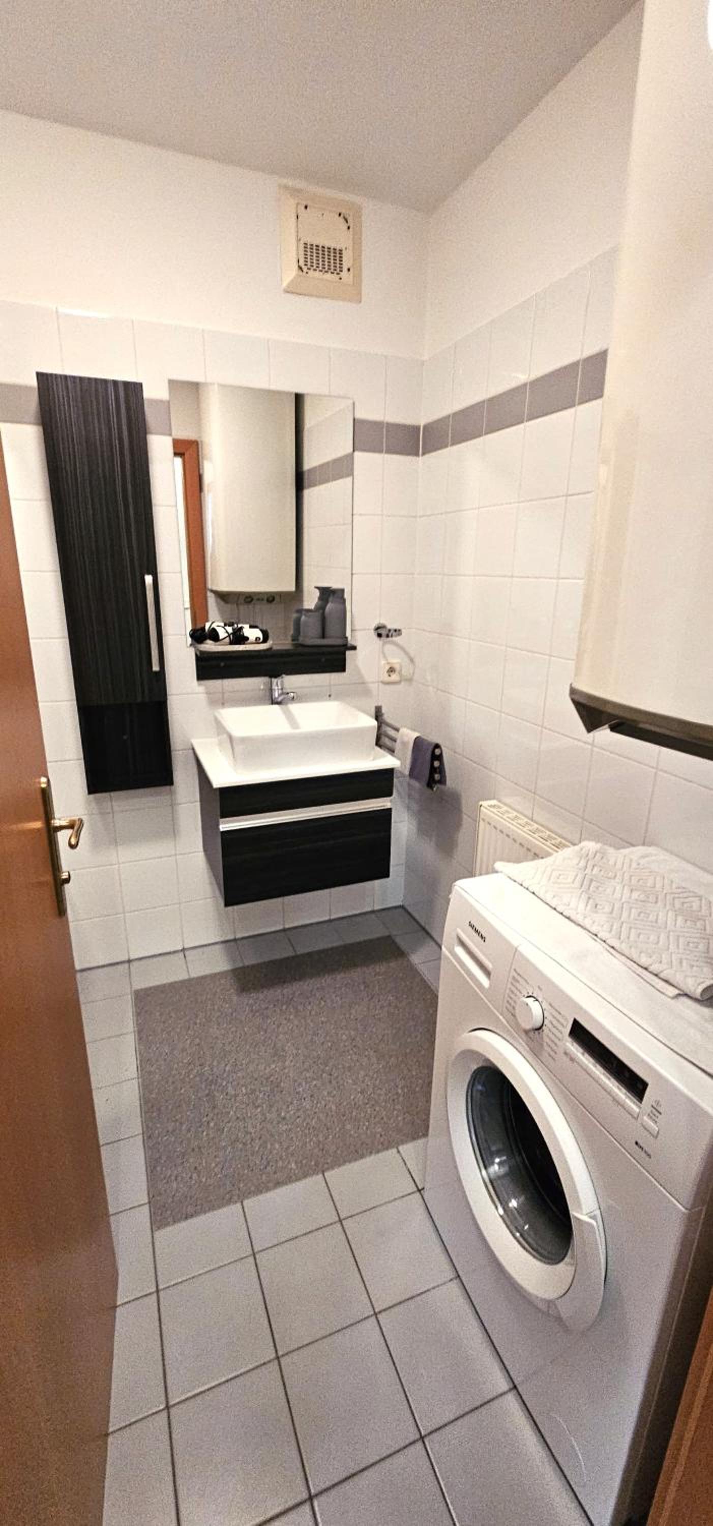 City Apartment Klagenfurt Zentrum mit Self Check in und Tiefgarage RING41
