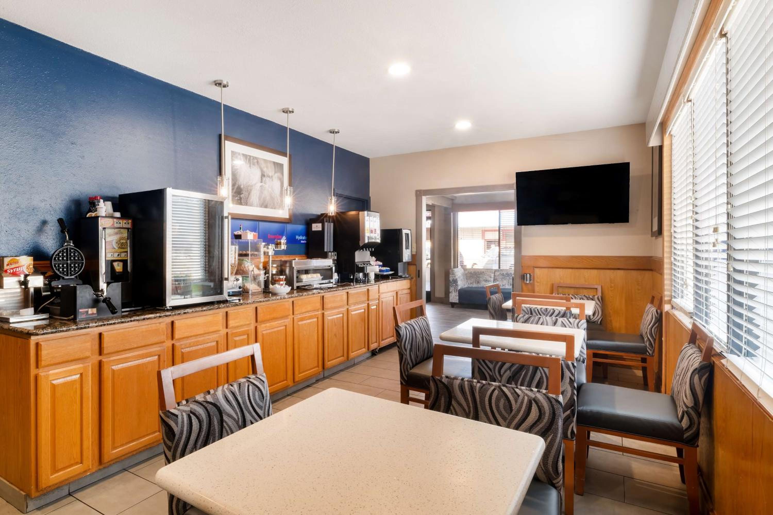 Durant Vacations - Best Western Markita Inn - Property Image 10
