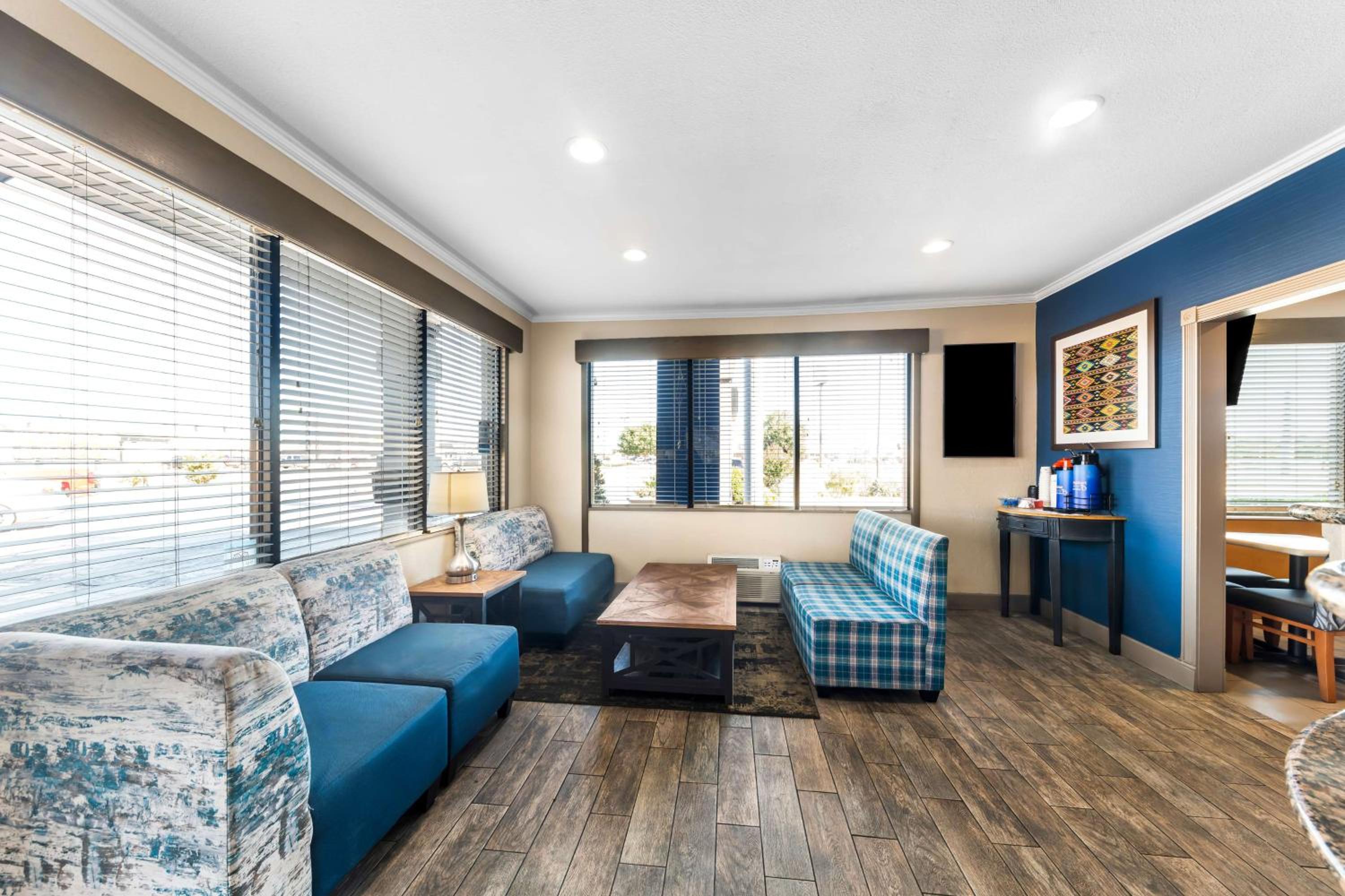 Durant Vacations - Best Western Markita Inn - Property Image 12