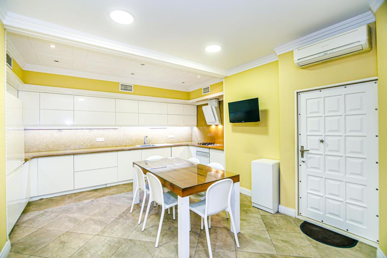 HOTEL APARTMENT ViP CENTER NİZAMİ STREET