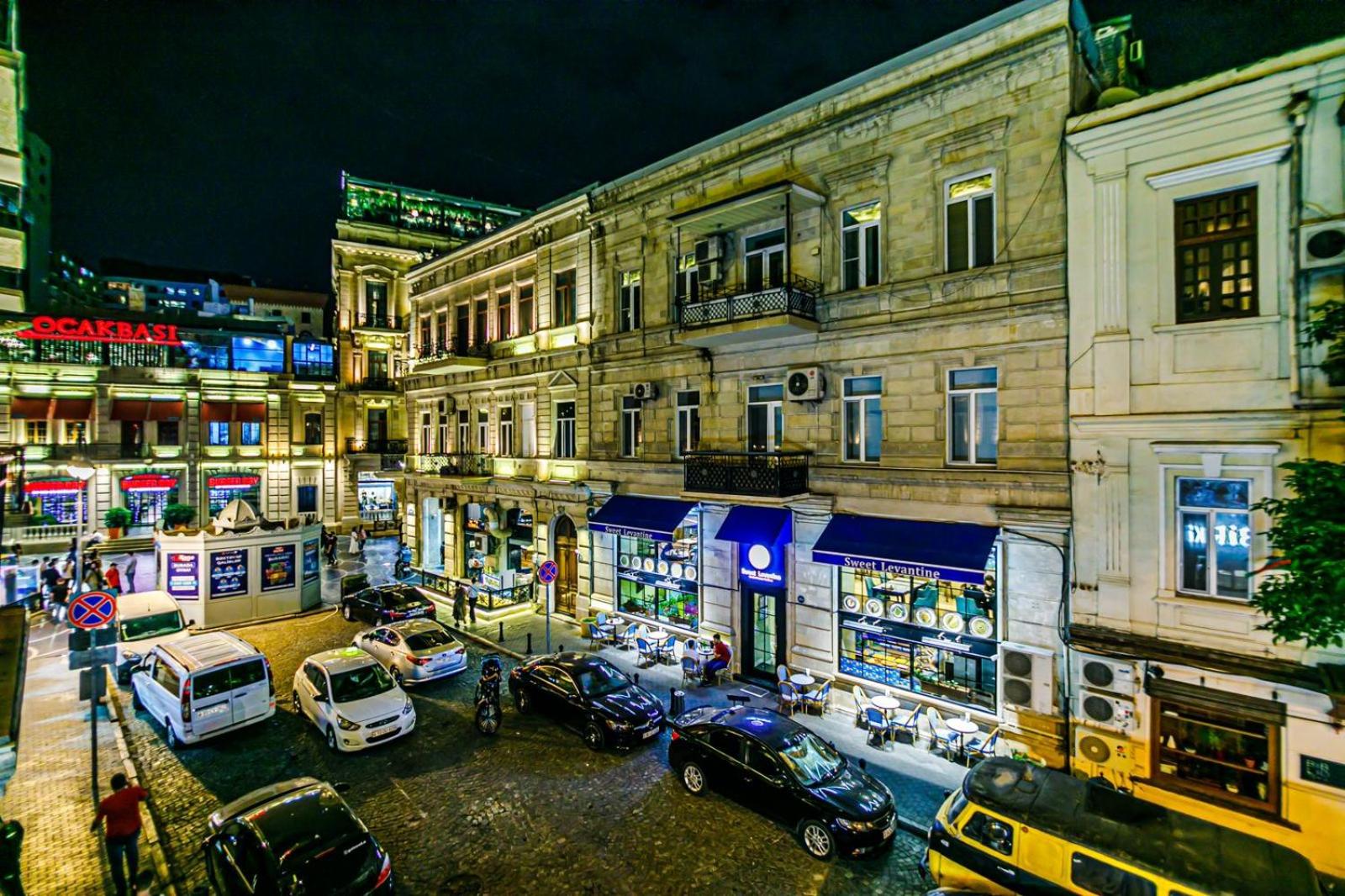 HOTEL APARTMENT ViP CENTER NİZAMİ STREET