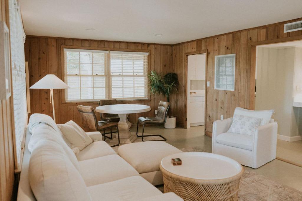 Palmetto Cottage