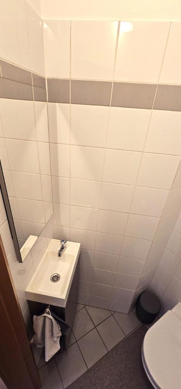 City Apartment Klagenfurt Zentrum mit Self Check in und Tiefgarage RING41