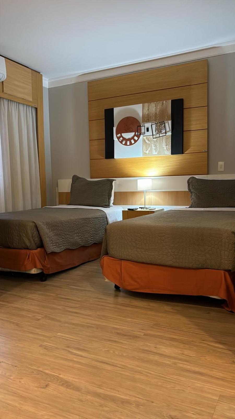Hotel E suites em frente ao Aeroporto Congonhas com Piscina 914