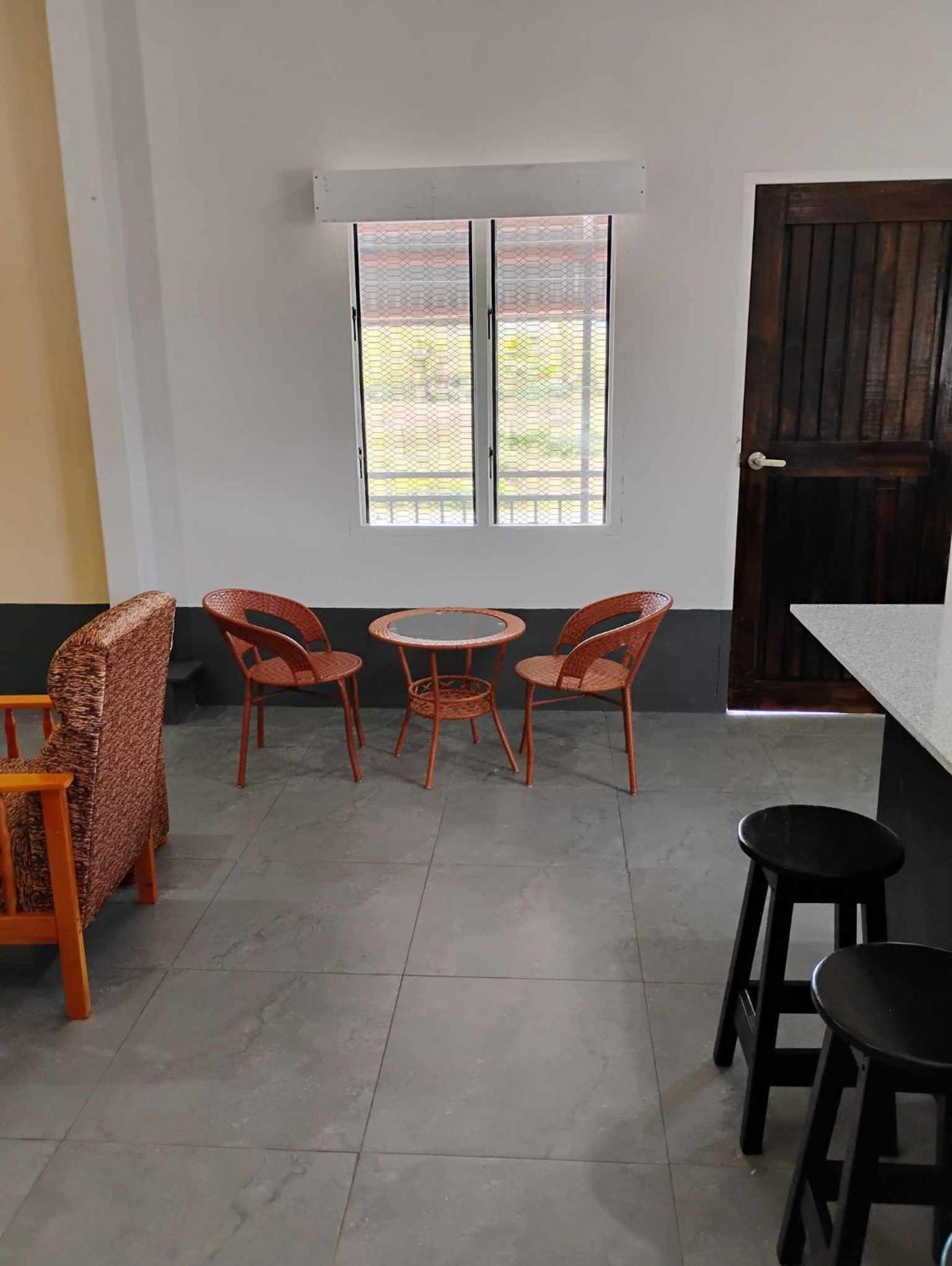 Kings Way Apartments