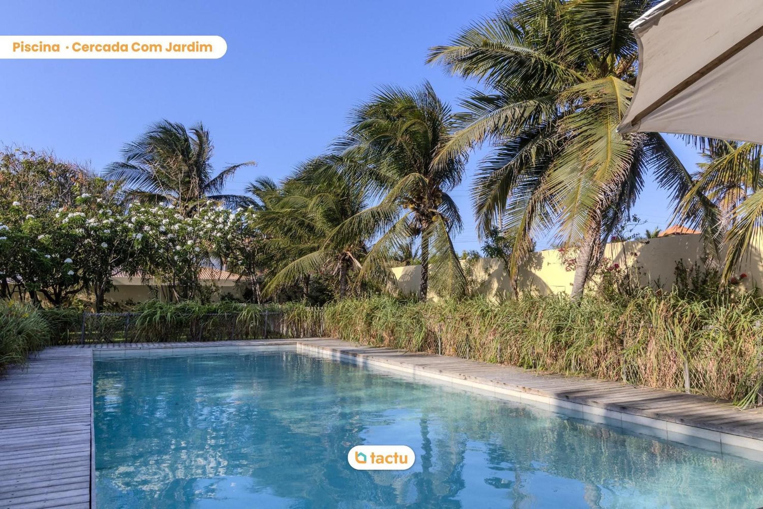 Casa Gracinda: large pool & garden in Fortim