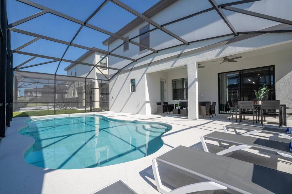 Paradiso 1 Disney Vacation House