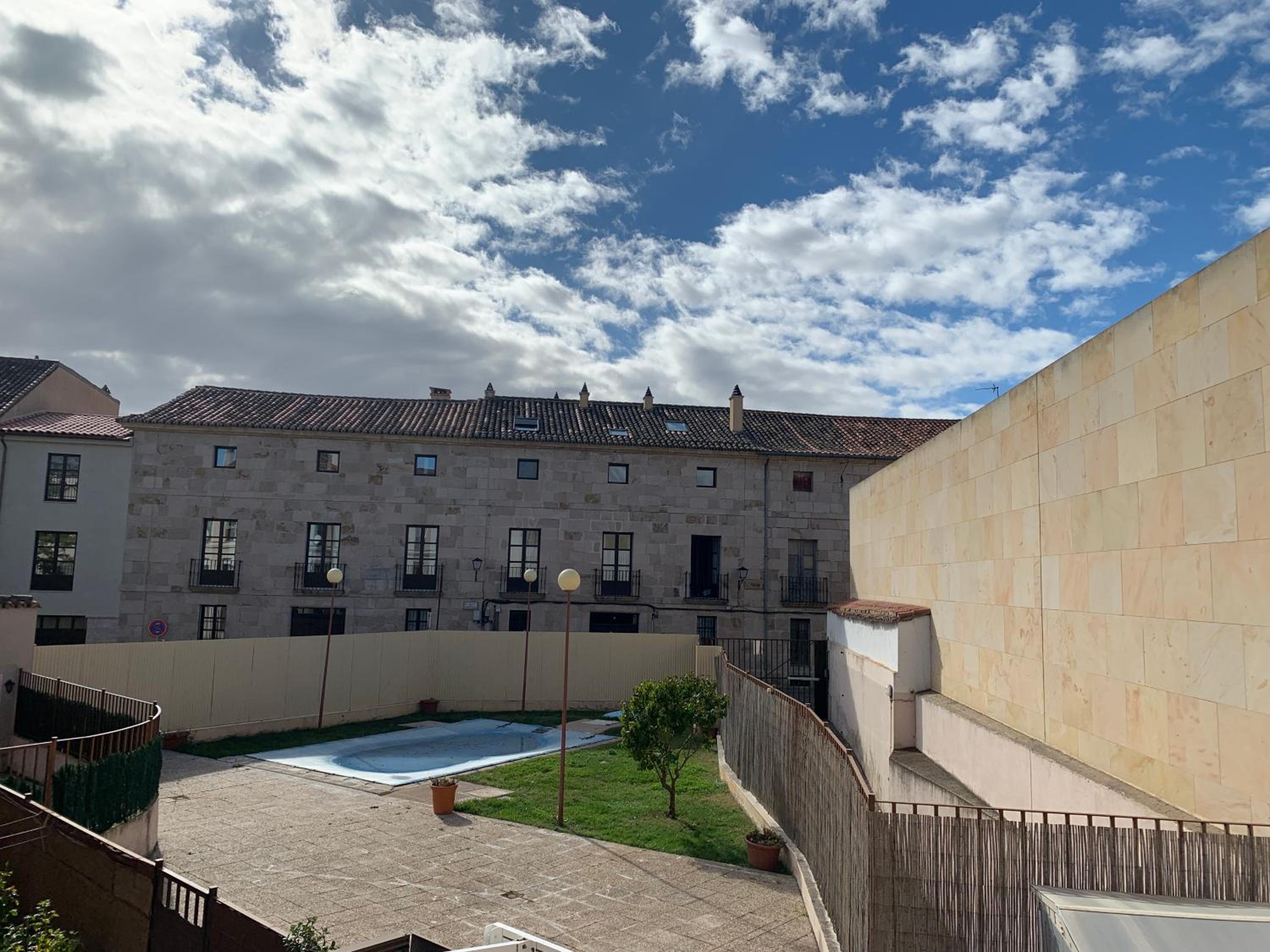 Junto a la Catedral, con parking privado gratis view 3