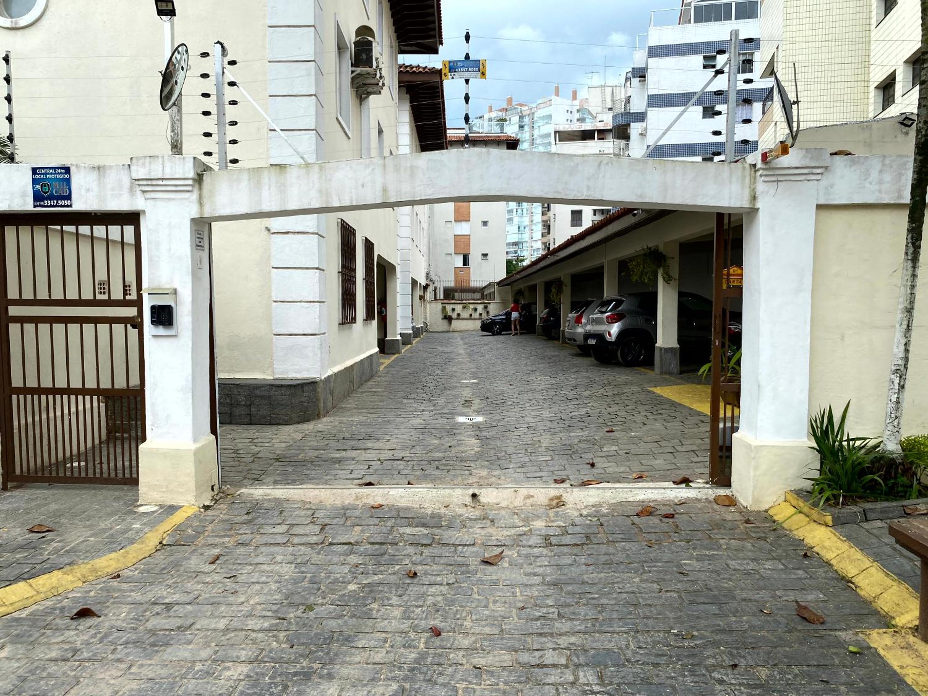 apartamento 2 quartos 200m praia enseada