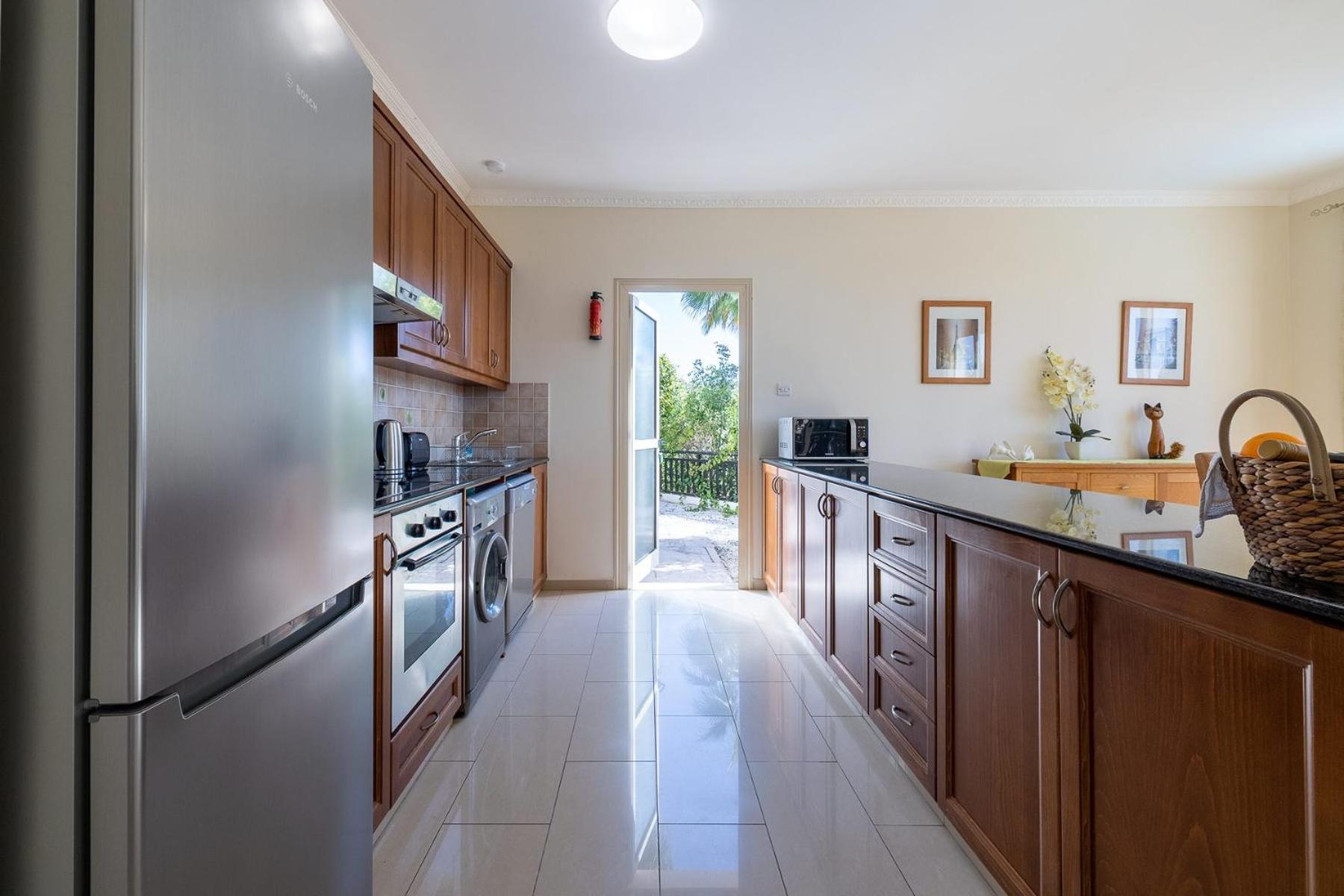 Sea View Villa with Private Pool in Coral bay