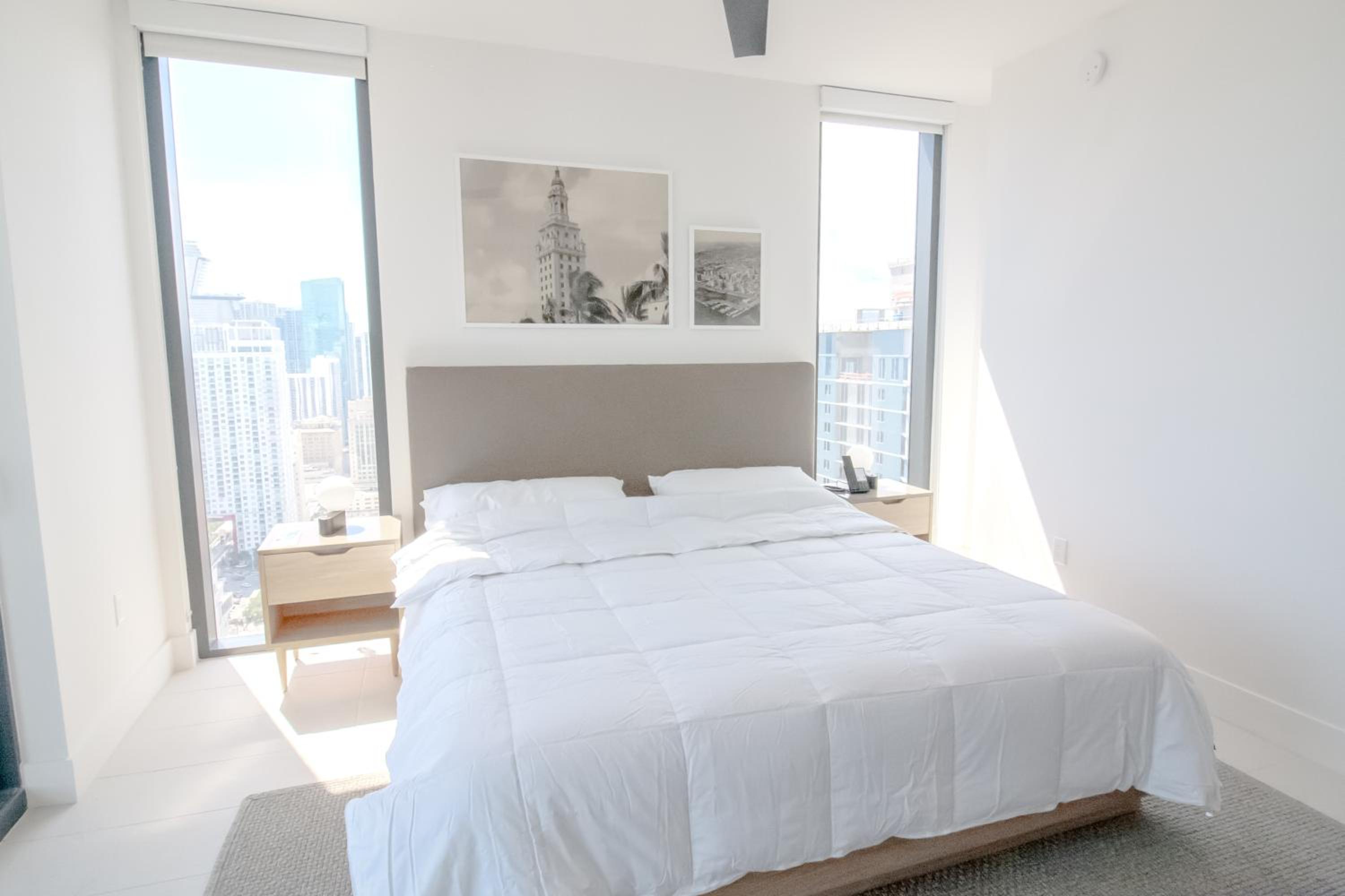 Luxurious Downtown Escape