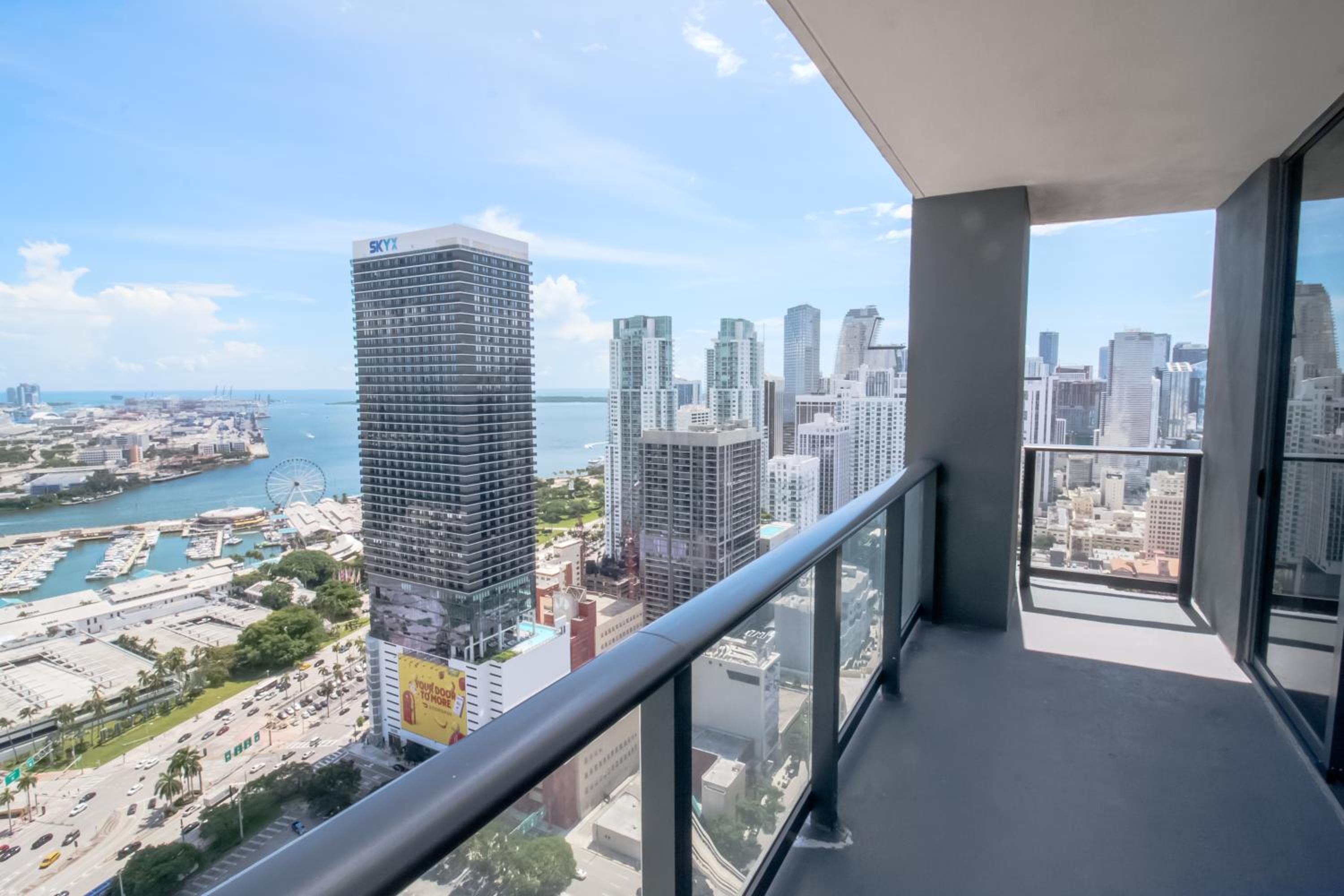 Luxurious Downtown Escape