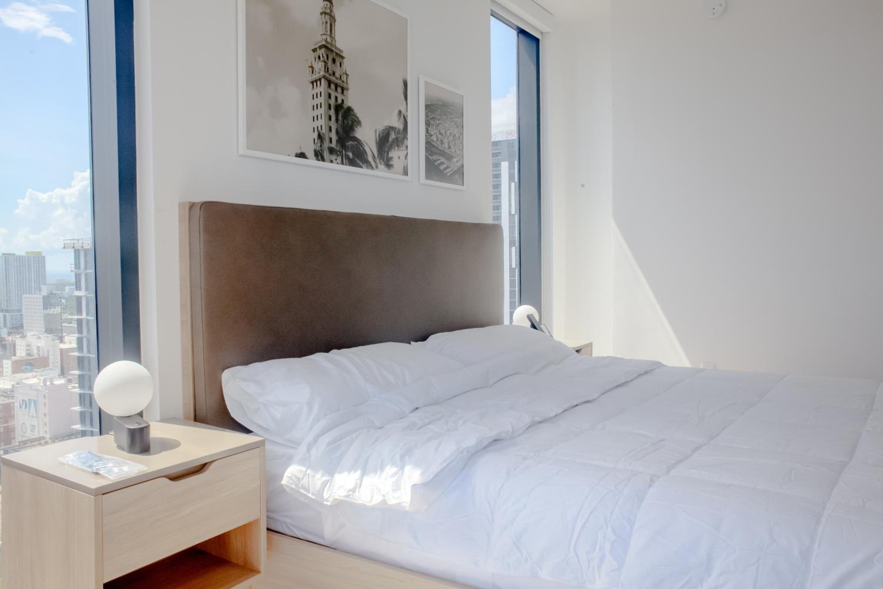 Luxurious Downtown Escape
