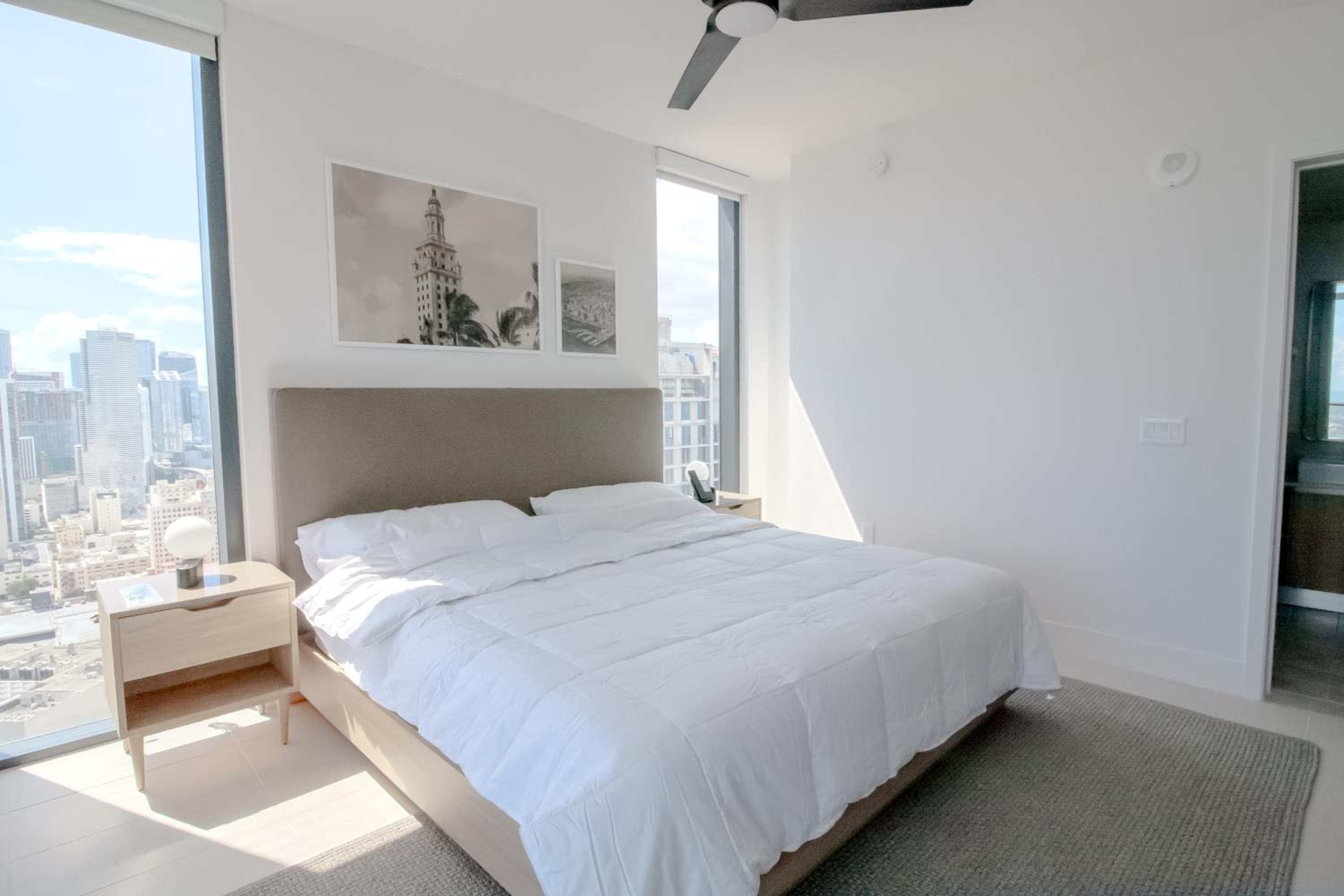 Luxurious Downtown Escape
