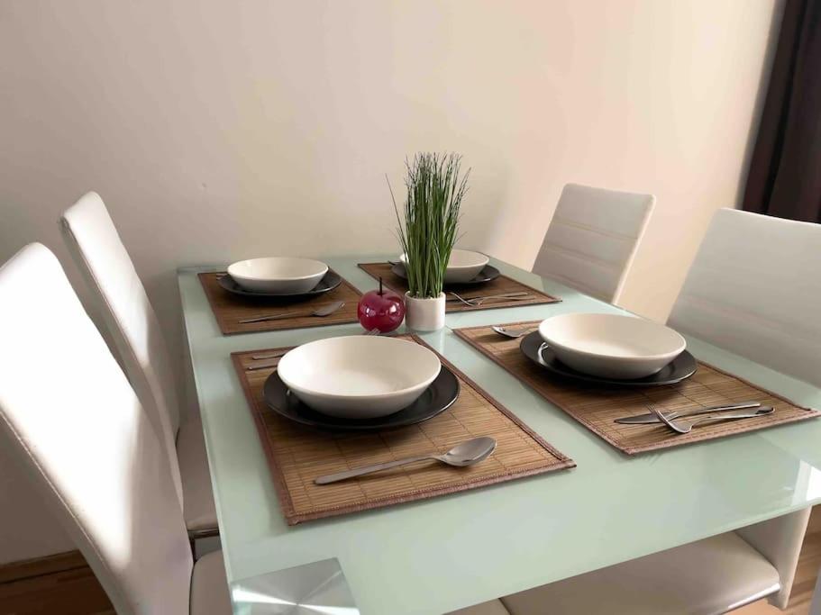 One Bedroom Apartment near Hauptbahnhof