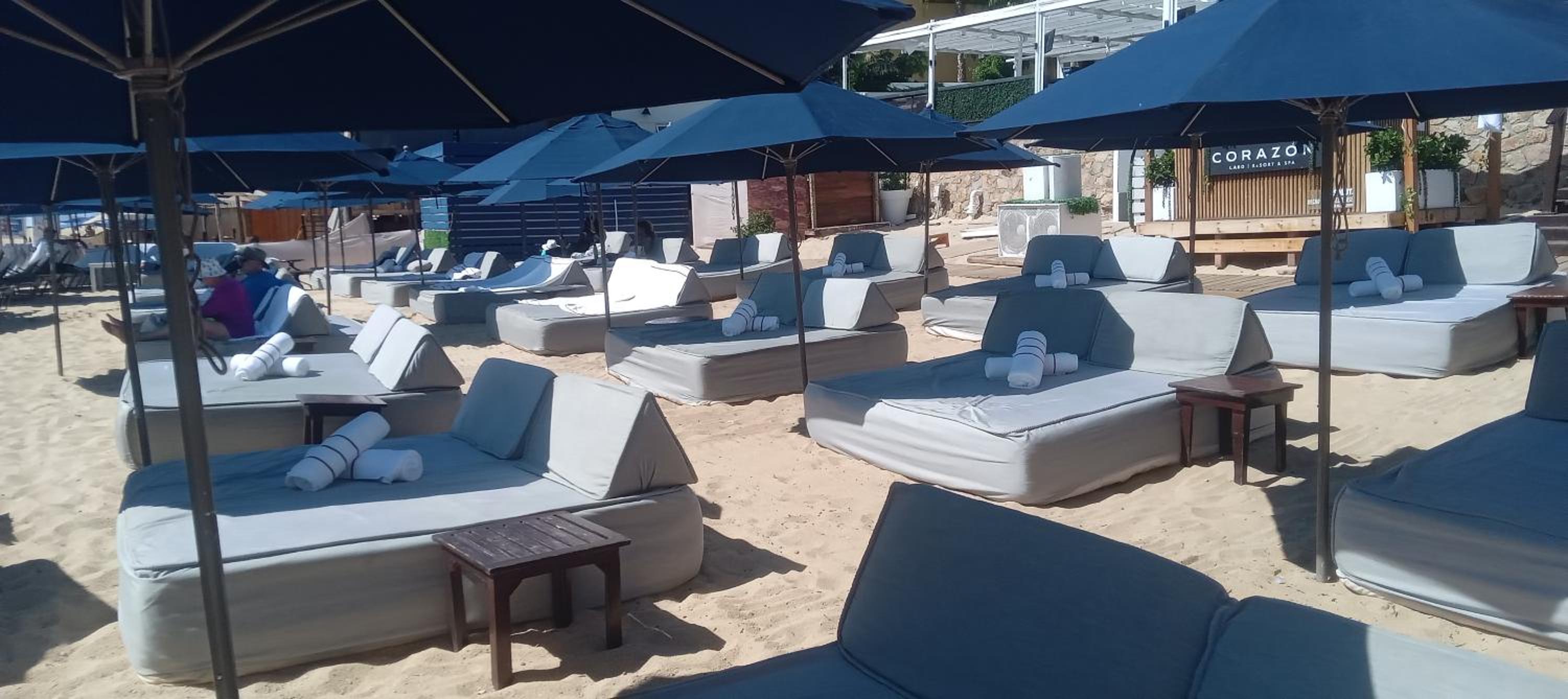 Cabo bay