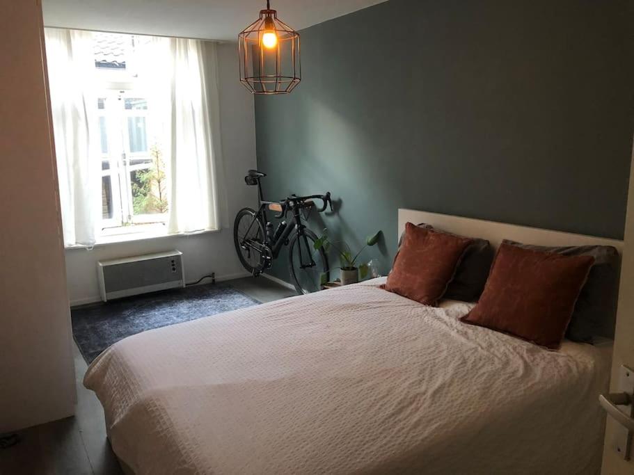 Cozy apartment in historic Utrecht city centre view 5