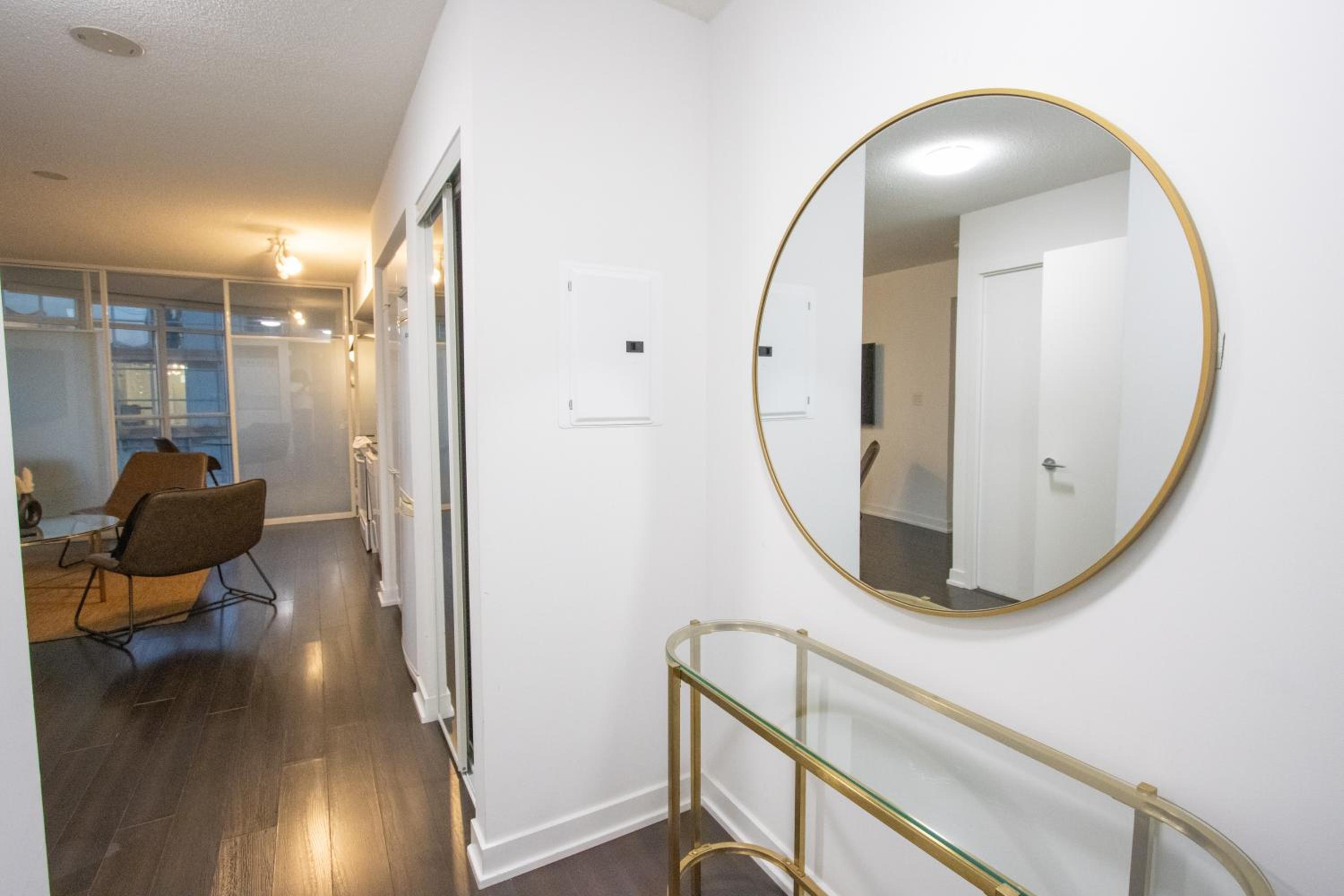 Spectacular condo downtown with a view