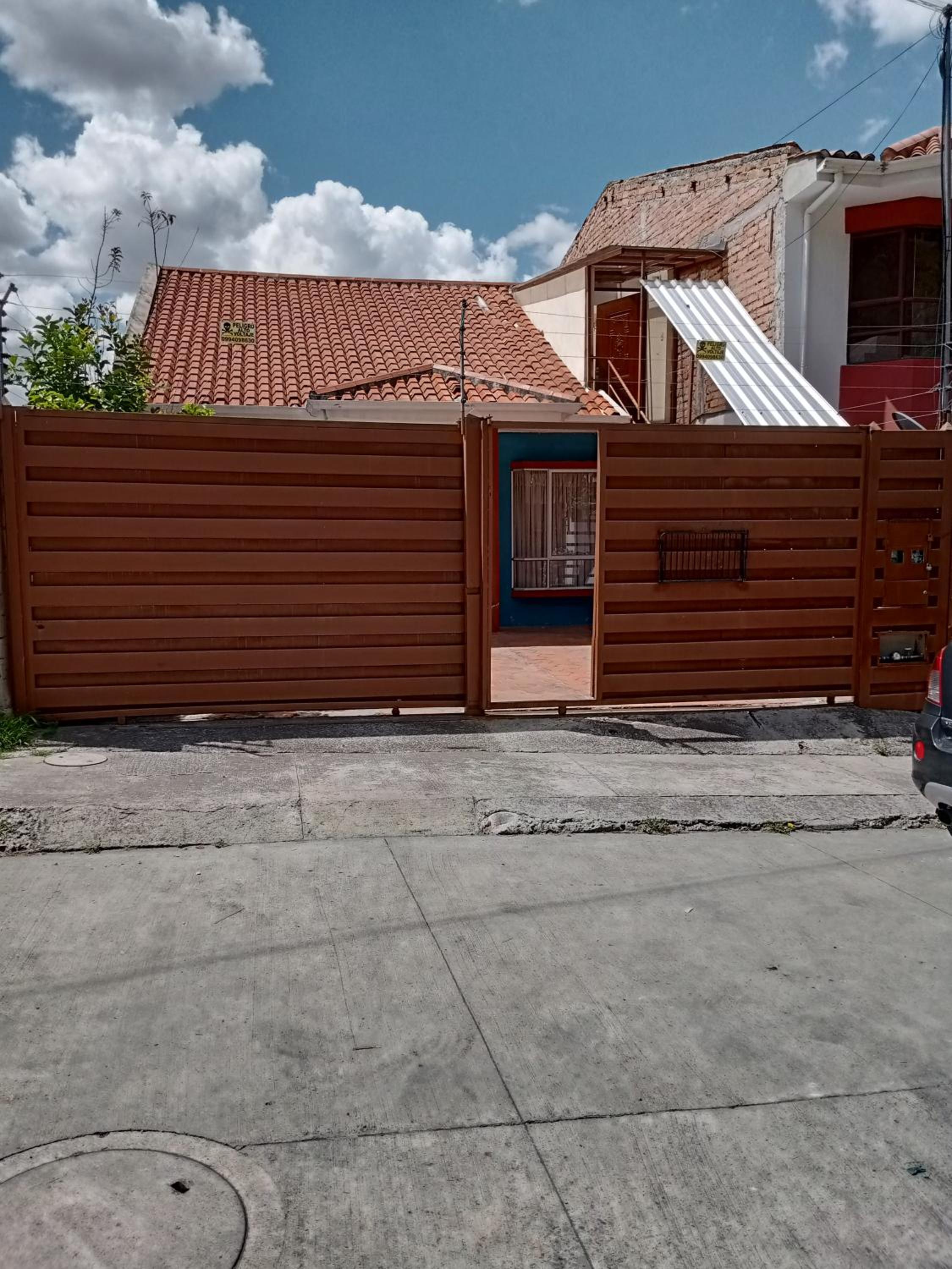 Departamento entero de 2 habitaciones en Cuenca