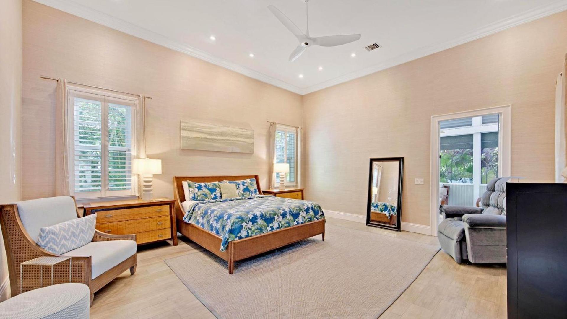 The Royal Compound by Last Key Realty view 5