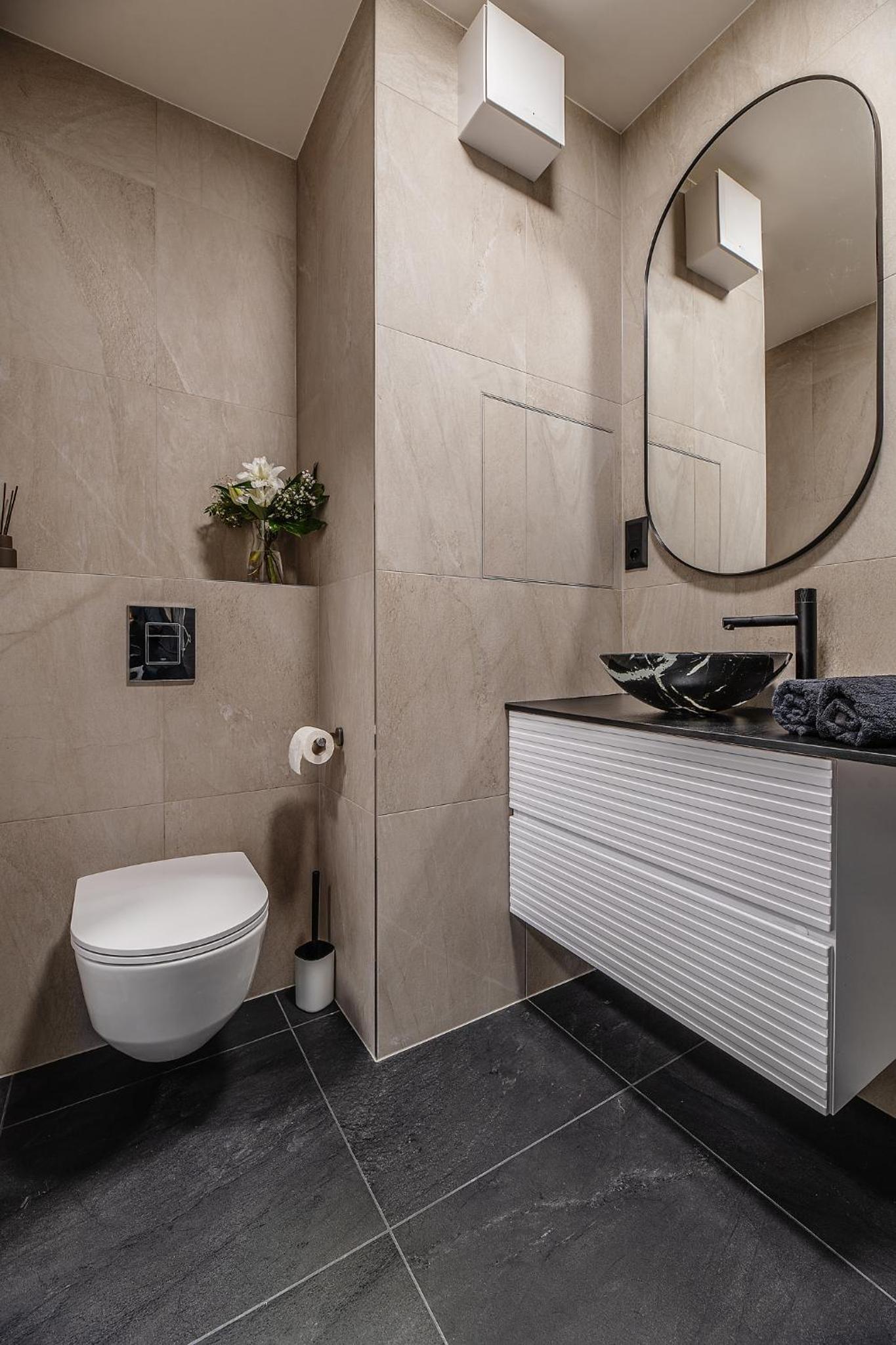 ZWIRN CITY Centre apt, 2 Parking Space, Business&Pleasure view 5