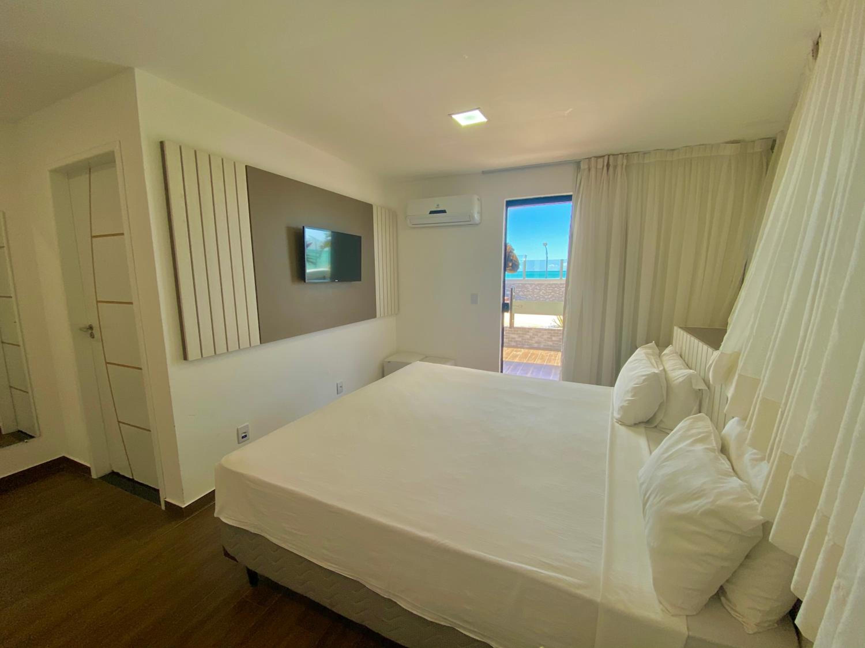 Bessa Beach Hotel - Property Image 193