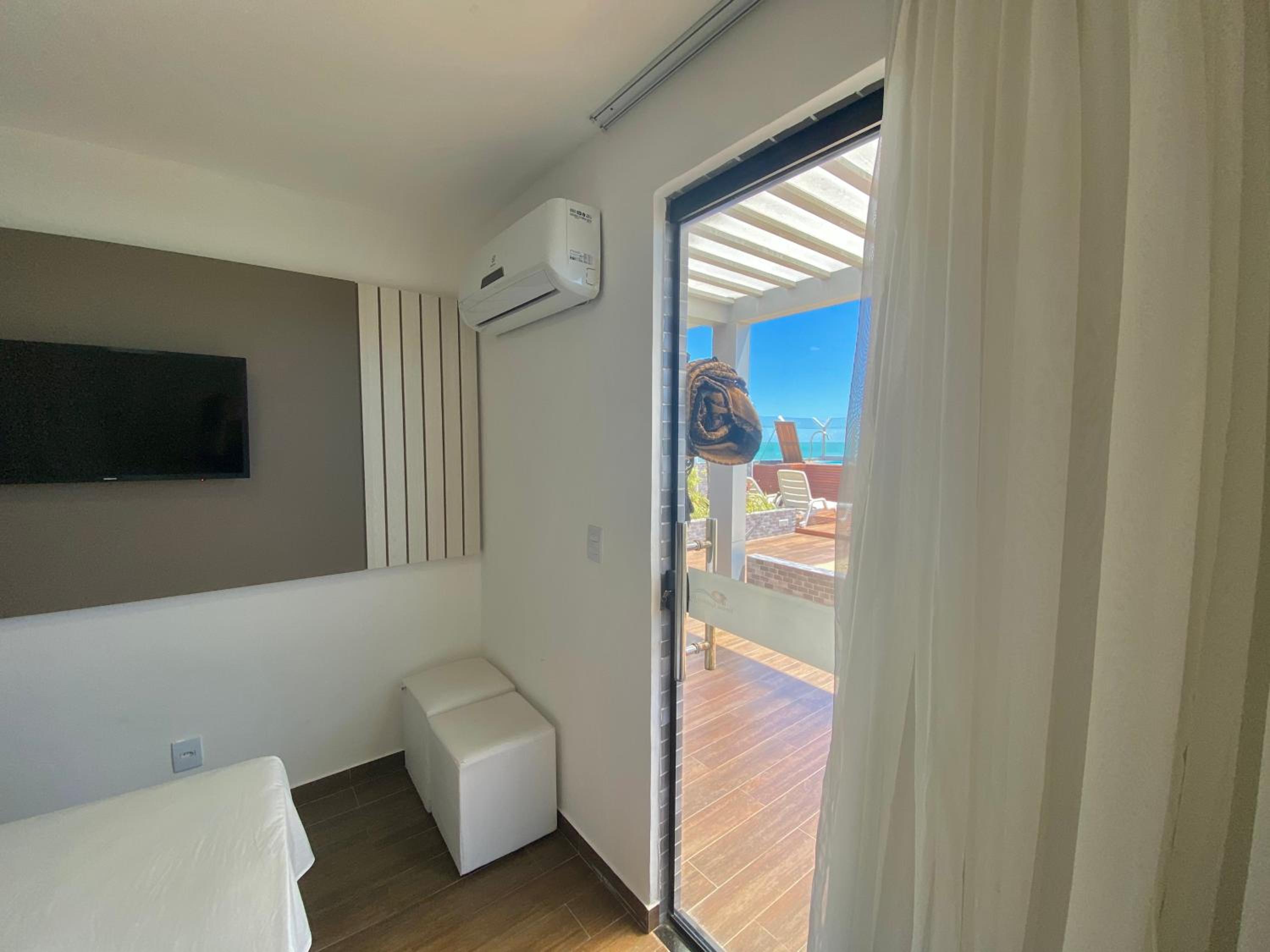 Bessa Beach Hotel - Property Image 73