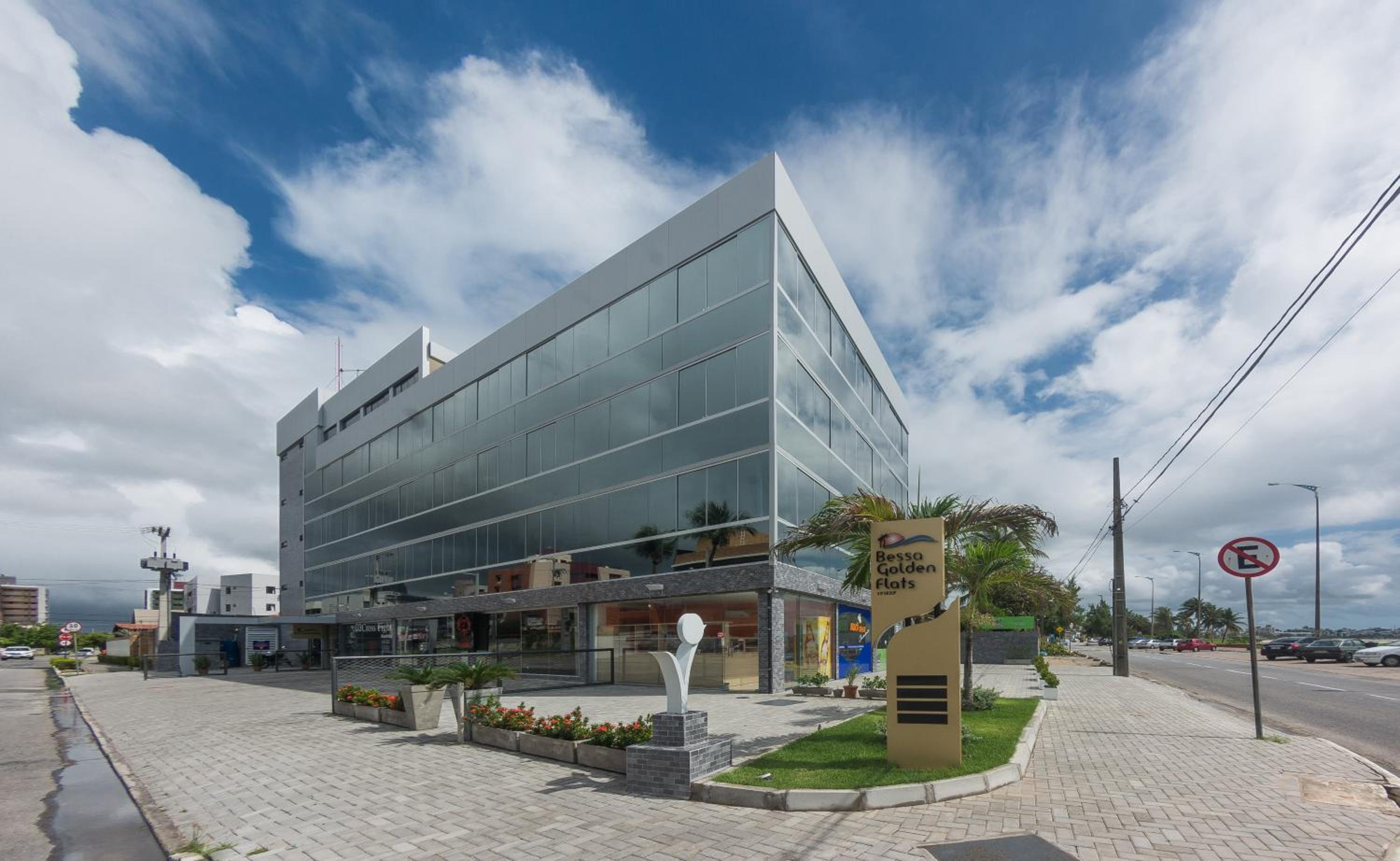 Bessa Beach Hotel - Property Image 81