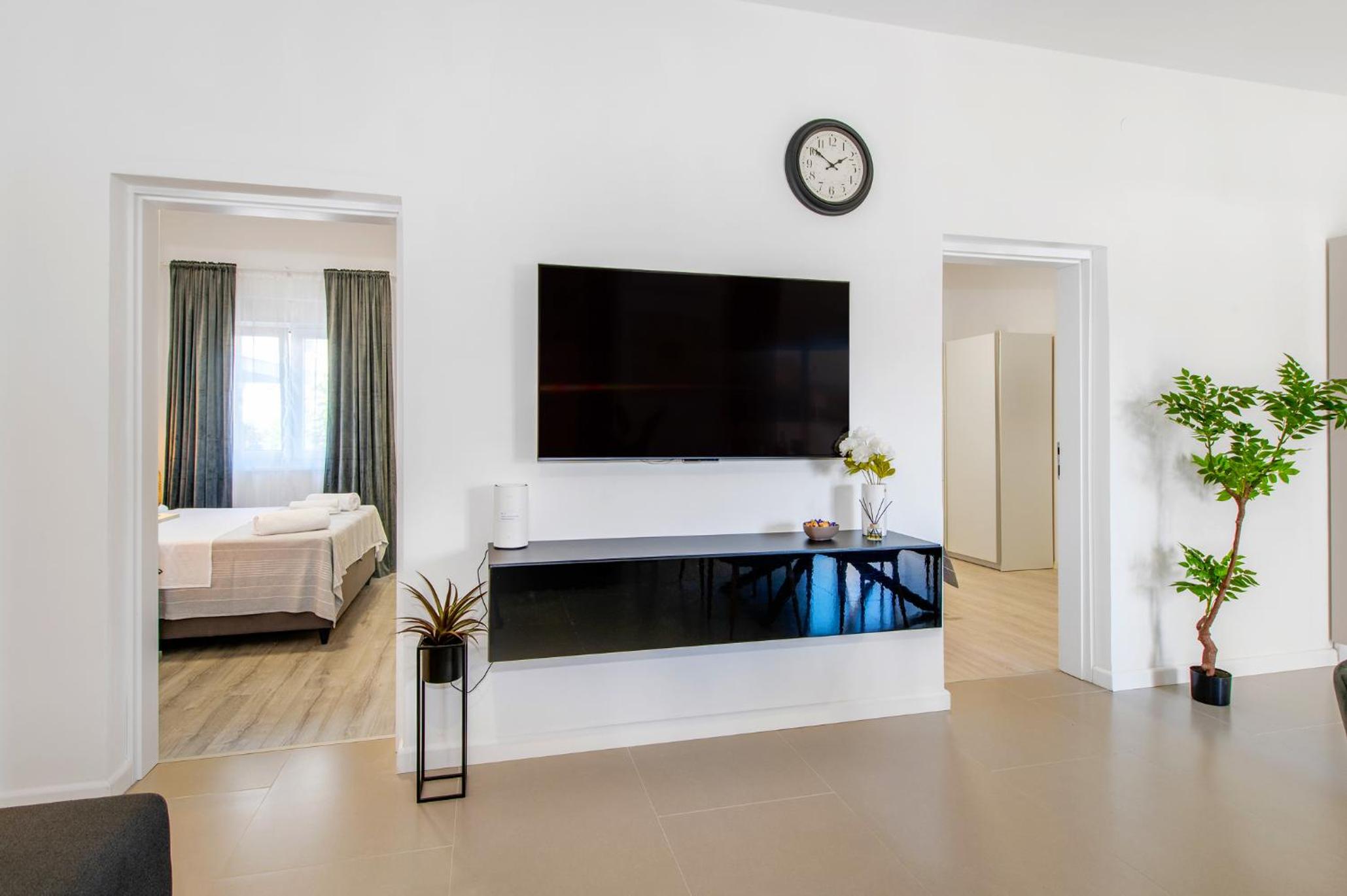 Apartments Sunny Sky - Pool & Parking - Vodice