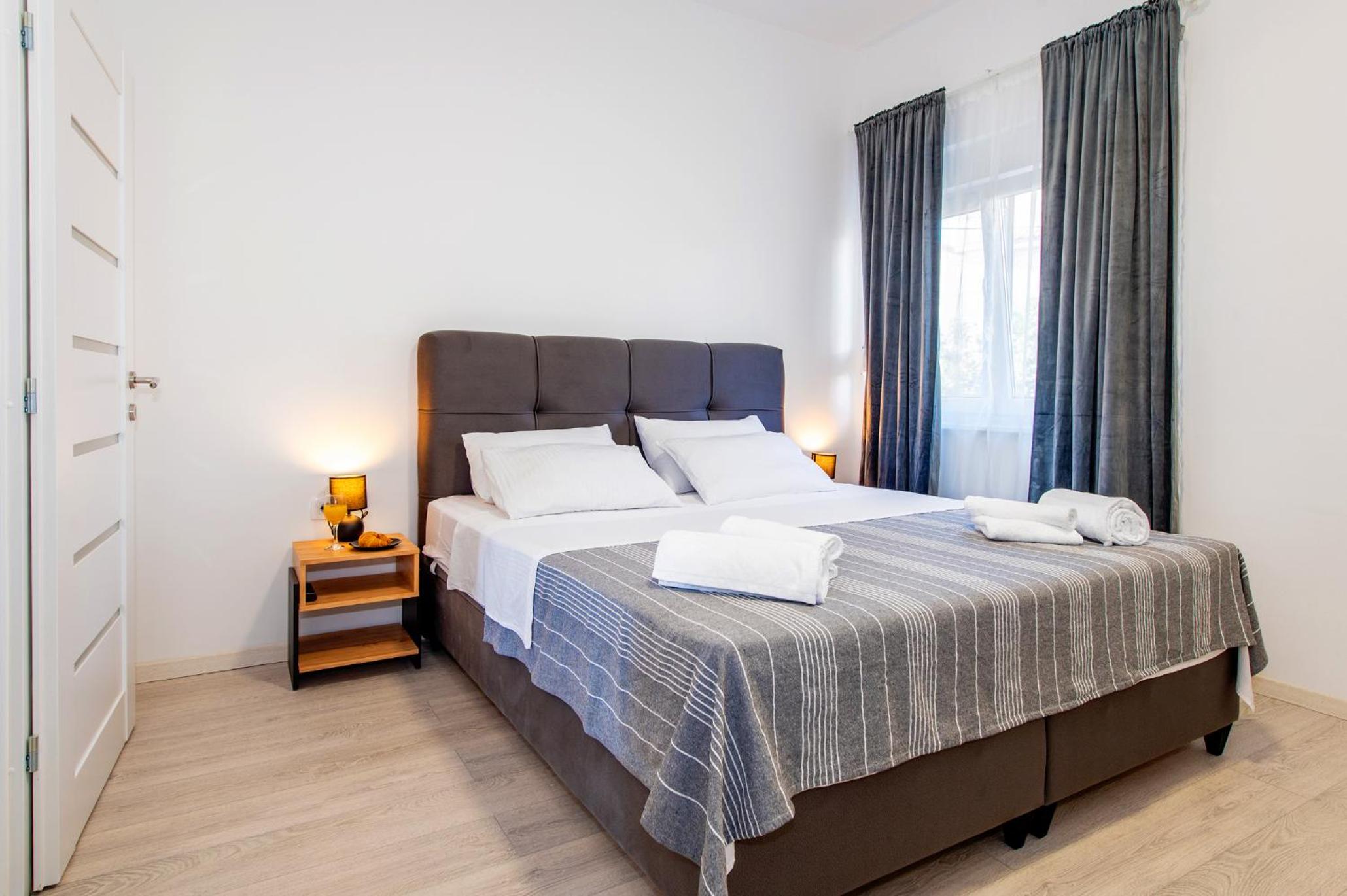 Apartments Sunny Sky - Pool & Parking - Vodice
