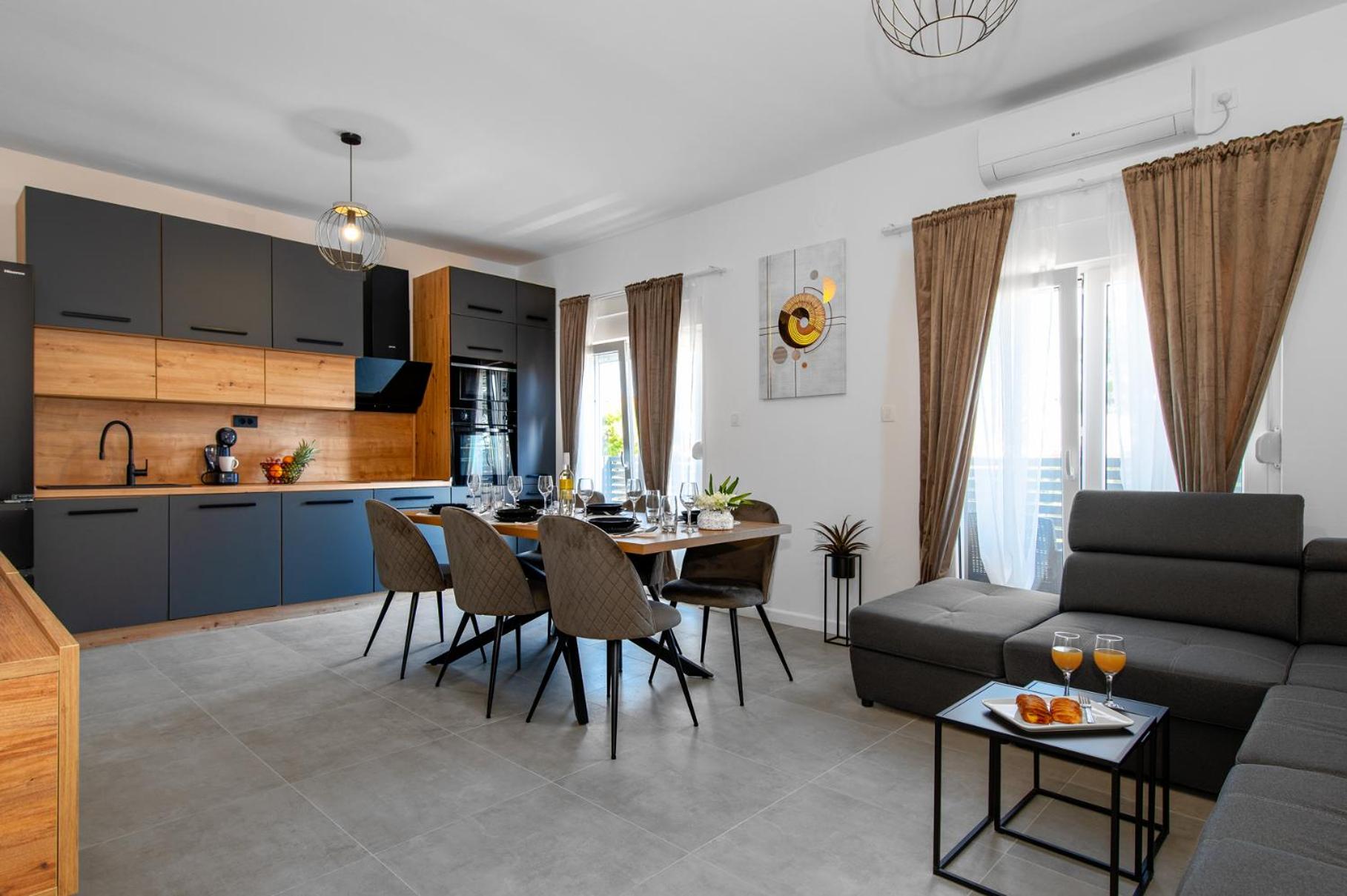 Apartments Sunny Sky - Pool & Parking - Vodice