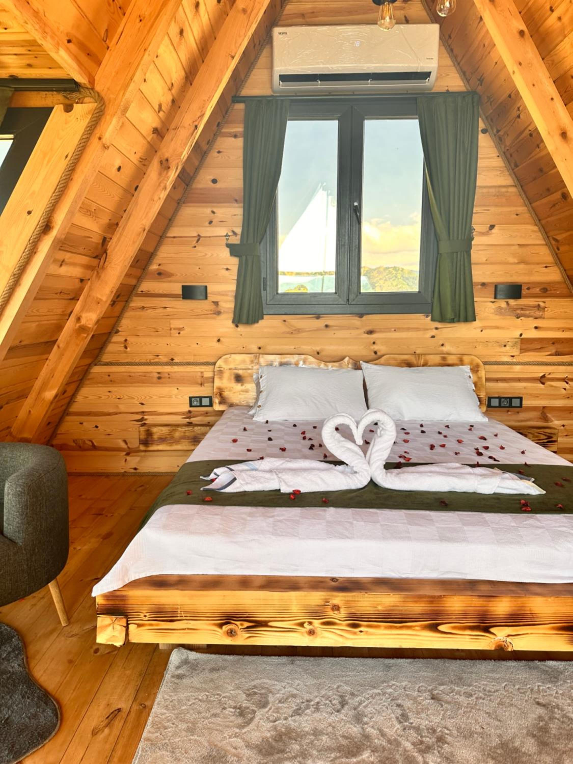 Bologina Suit Bungalov