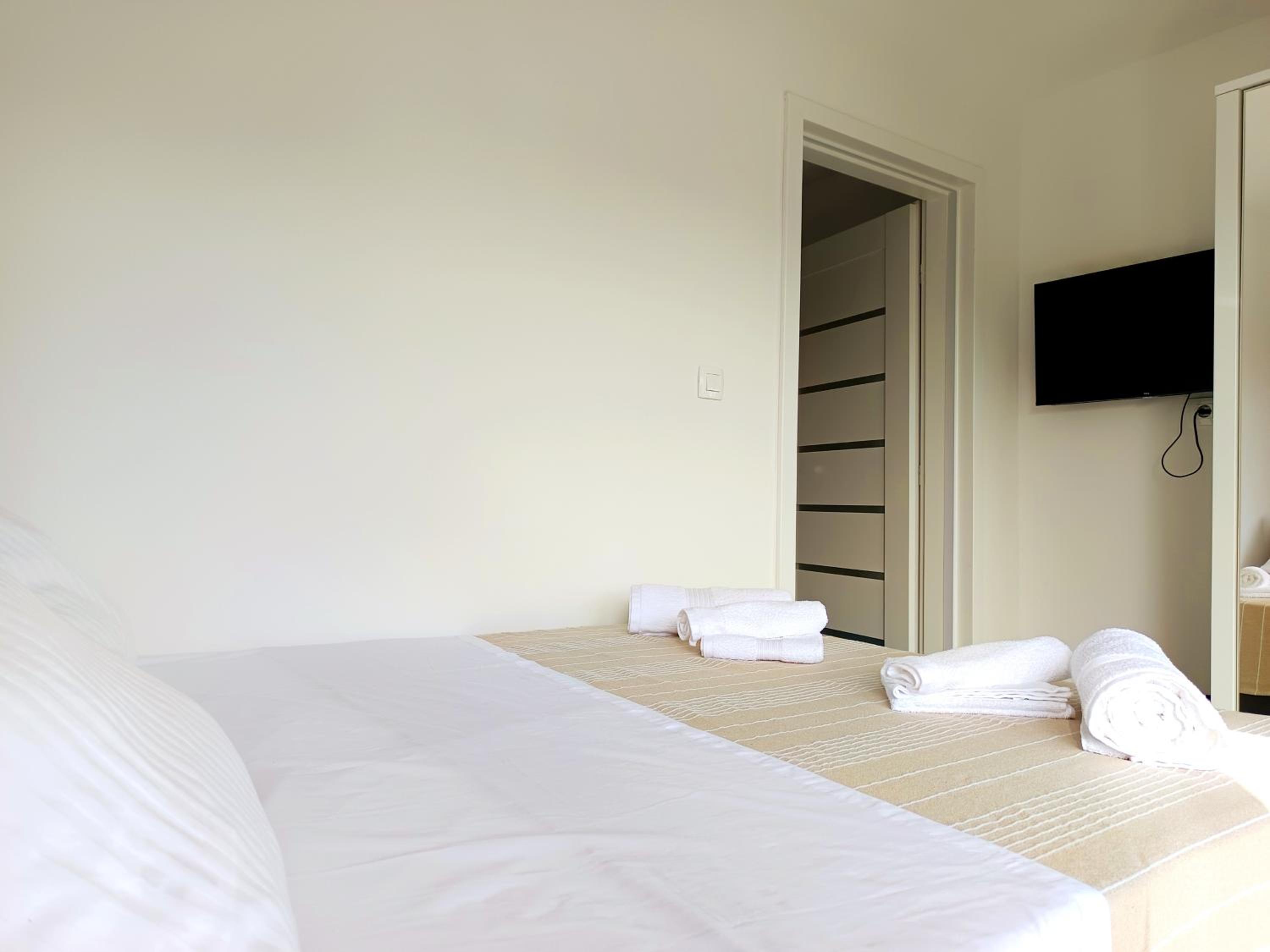Apartments Sunny Sky - Pool & Parking - Vodice