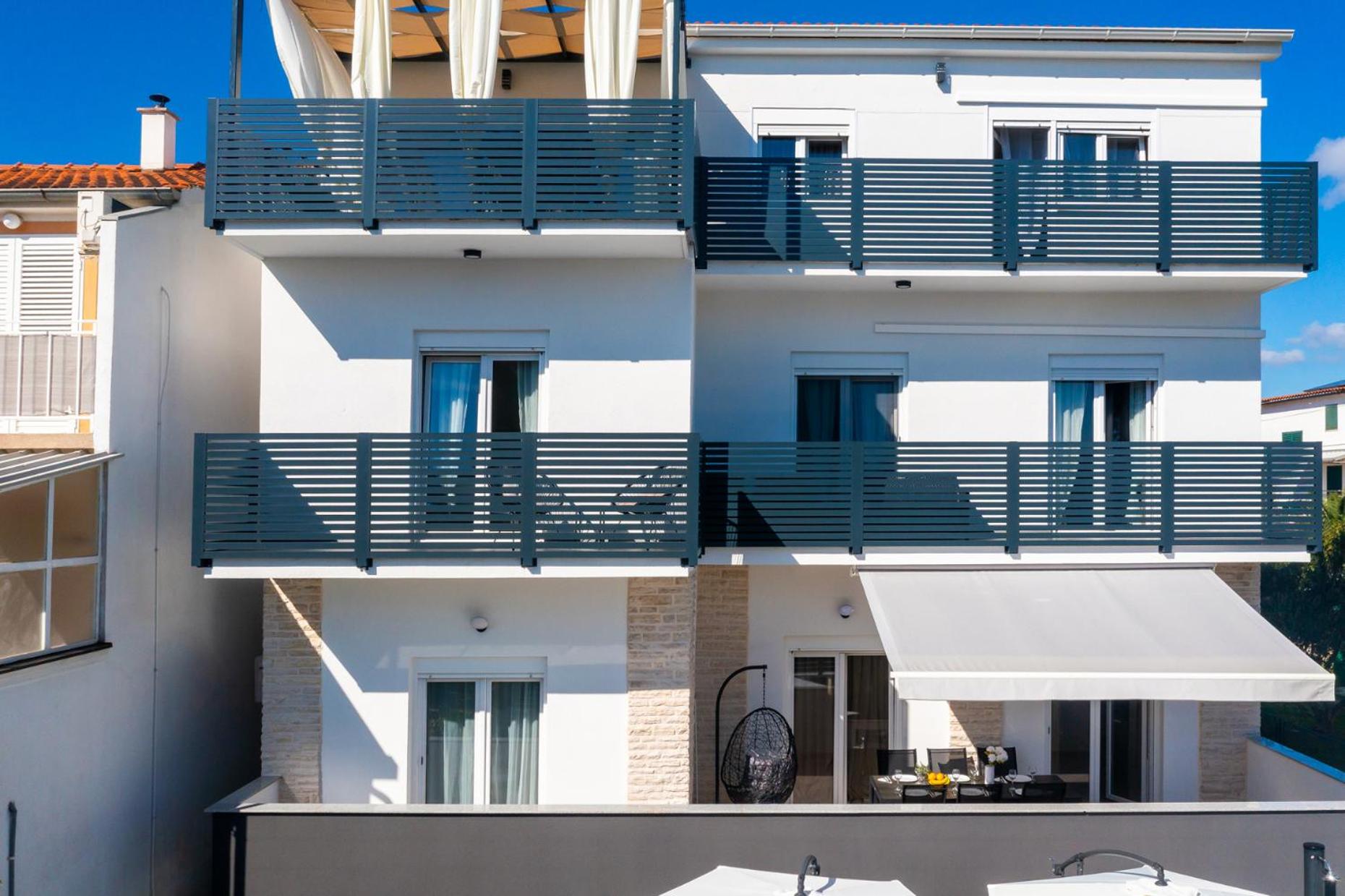 Apartments Sunny Sky - Pool & Parking - Vodice
