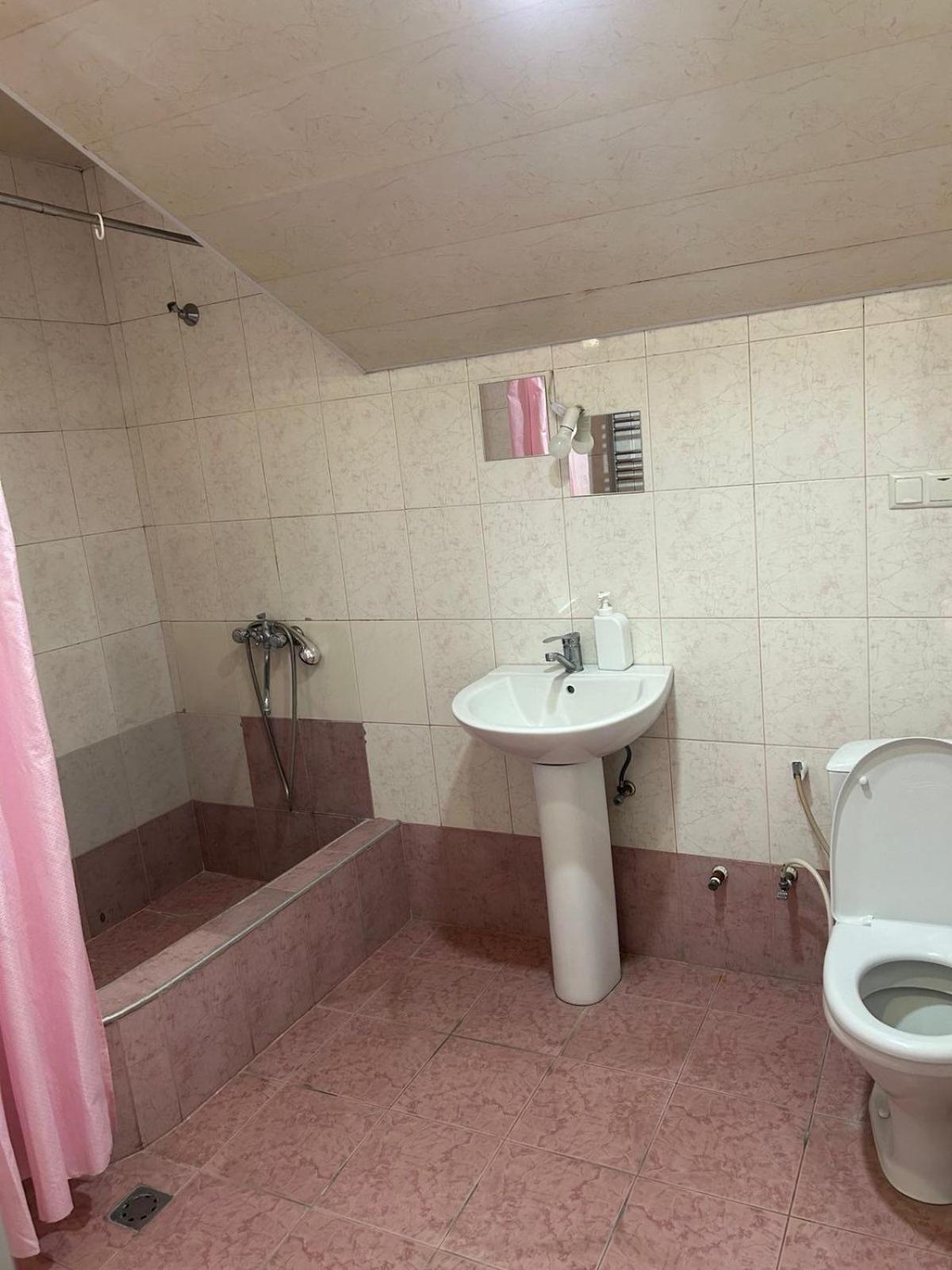 Дом,квартира в Ереване.