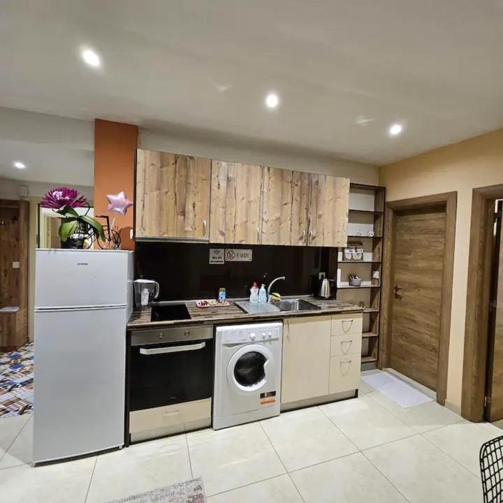 Central 2 Bedroom Apartments The Quiet Luxury 8