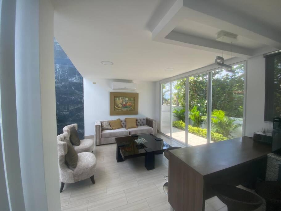 Casa Herradura H8-5
