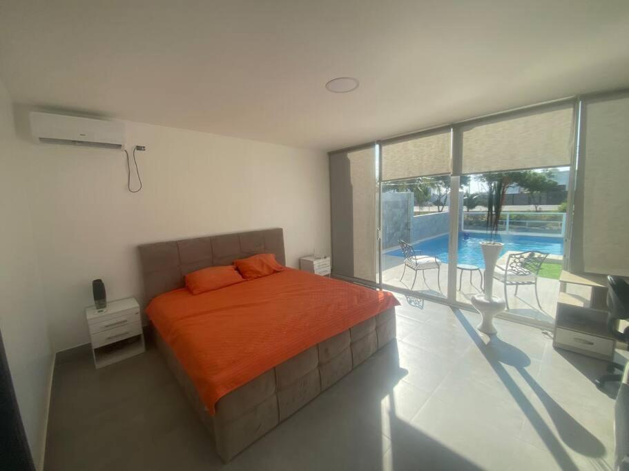 Casa Herradura H8-5
