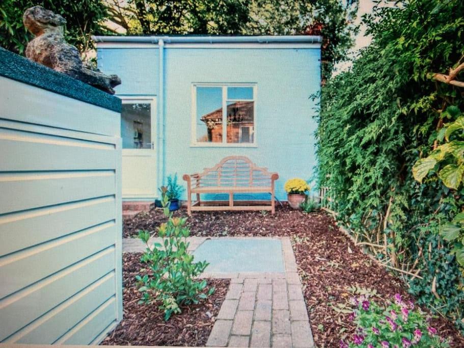 Riverside country cottage