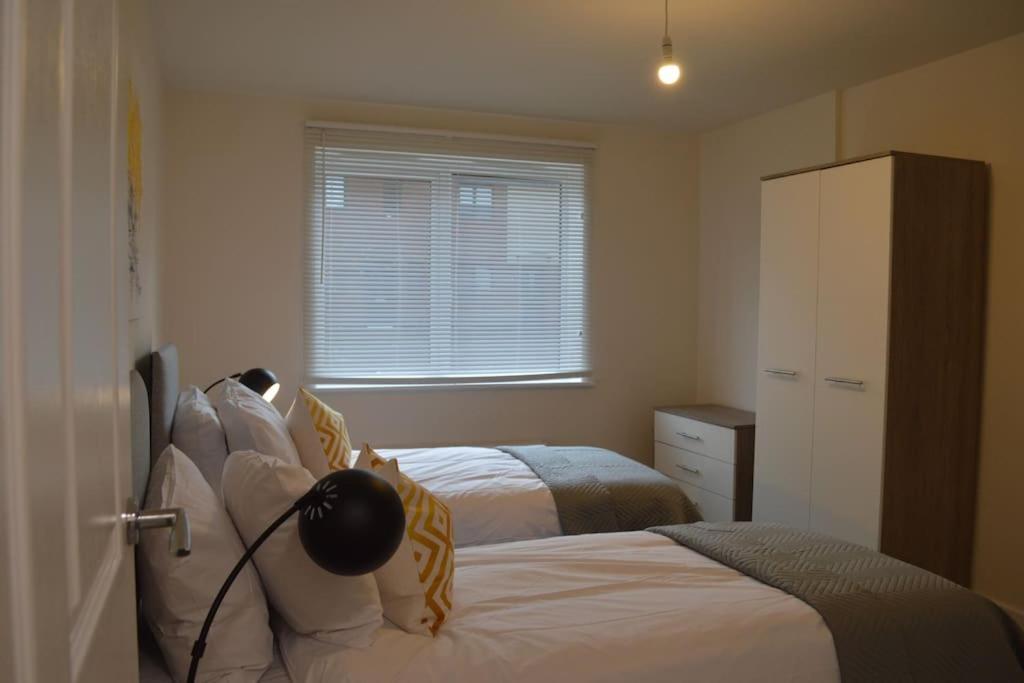 Contractor Accommodation - Sleeps 7 - Peterborough view 2