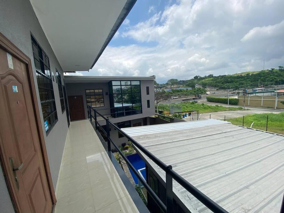 Espectacular Suite 801 Cumbres 12 view 5
