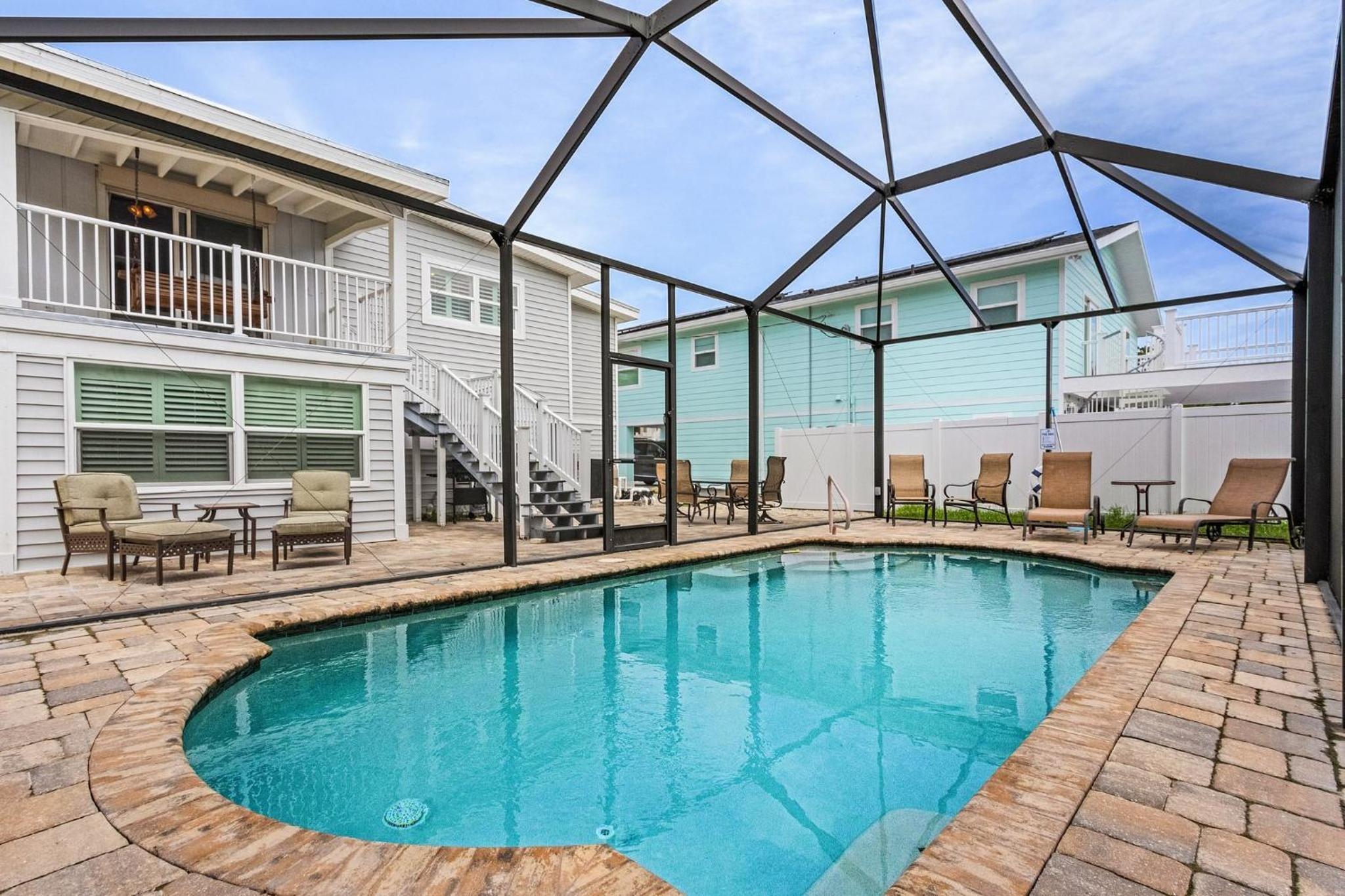 Private 2-Level Home: Heated Screened Pool, Beach!